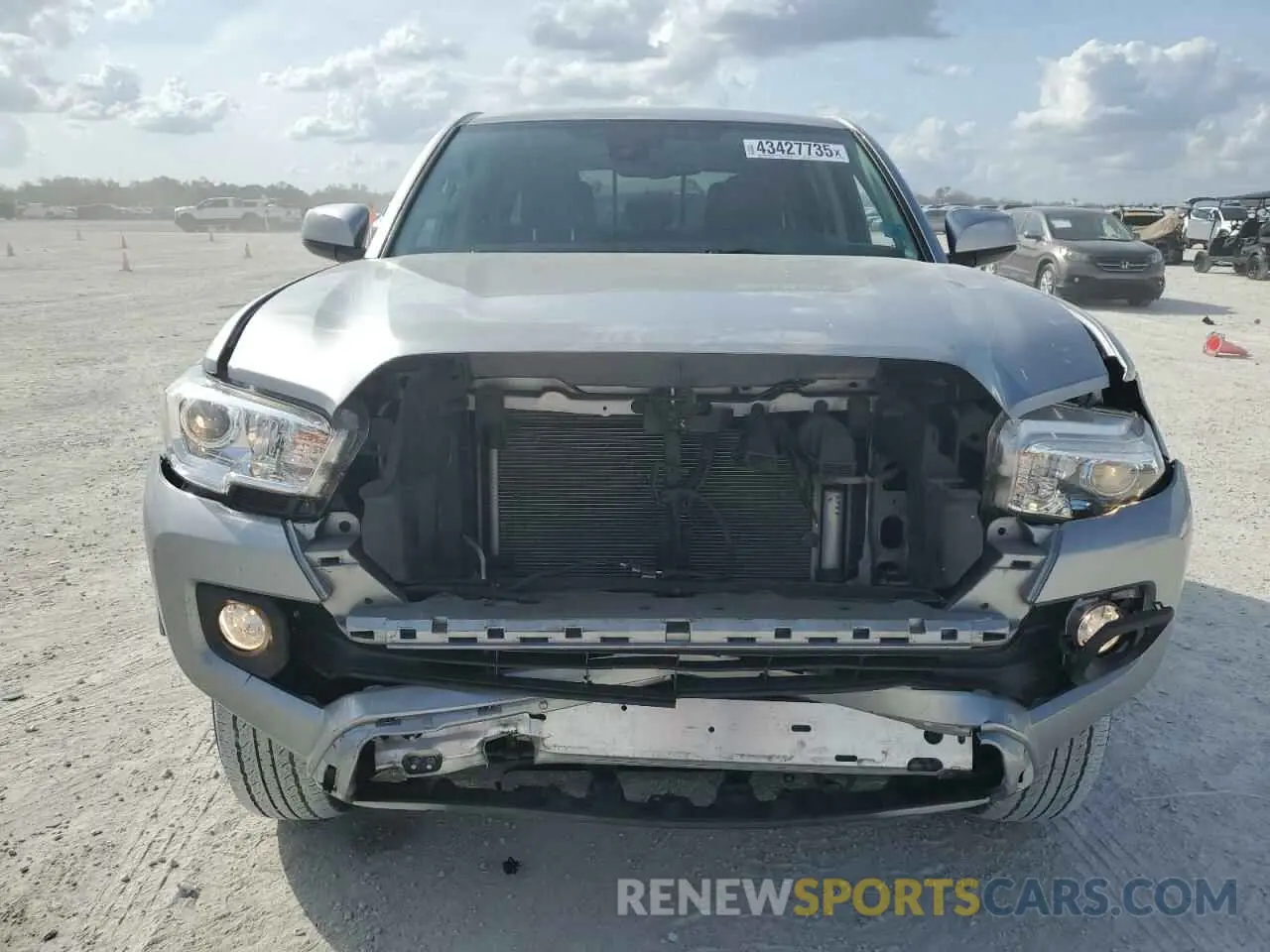 5 Фотография поврежденного автомобиля 3TMAZ5CN1MM152239 TOYOTA TACOMA 2021