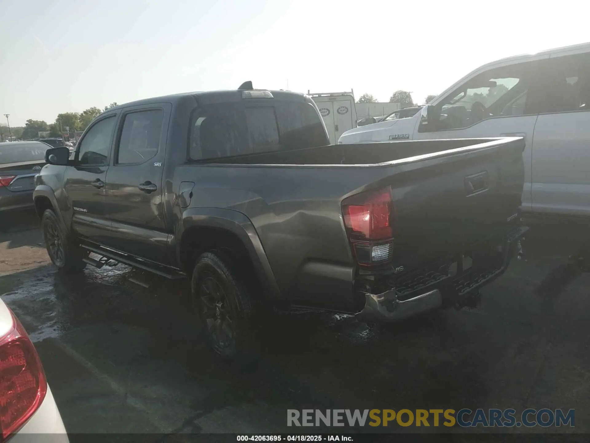 14 Фотография поврежденного автомобиля 3TMAZ5CN2MM156736 TOYOTA TACOMA 2021