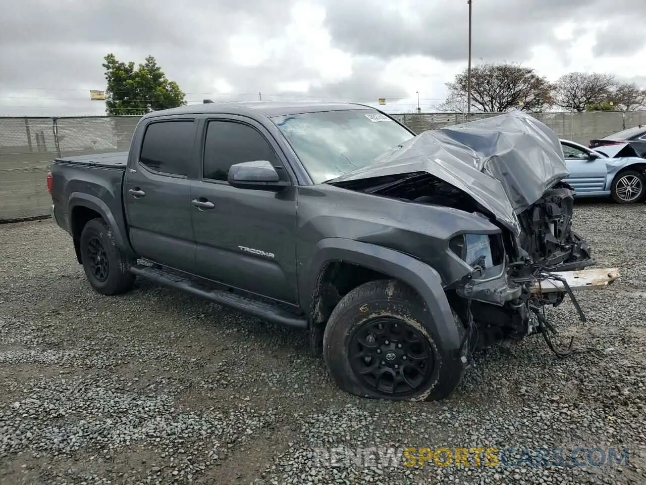4 Photograph of a damaged car 3TMAZ5CN4MM144491 TOYOTA TACOMA 2021