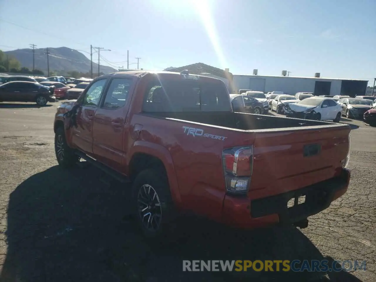 3 Photograph of a damaged car 3TMAZ5CN4MM154227 TOYOTA TACOMA 2021