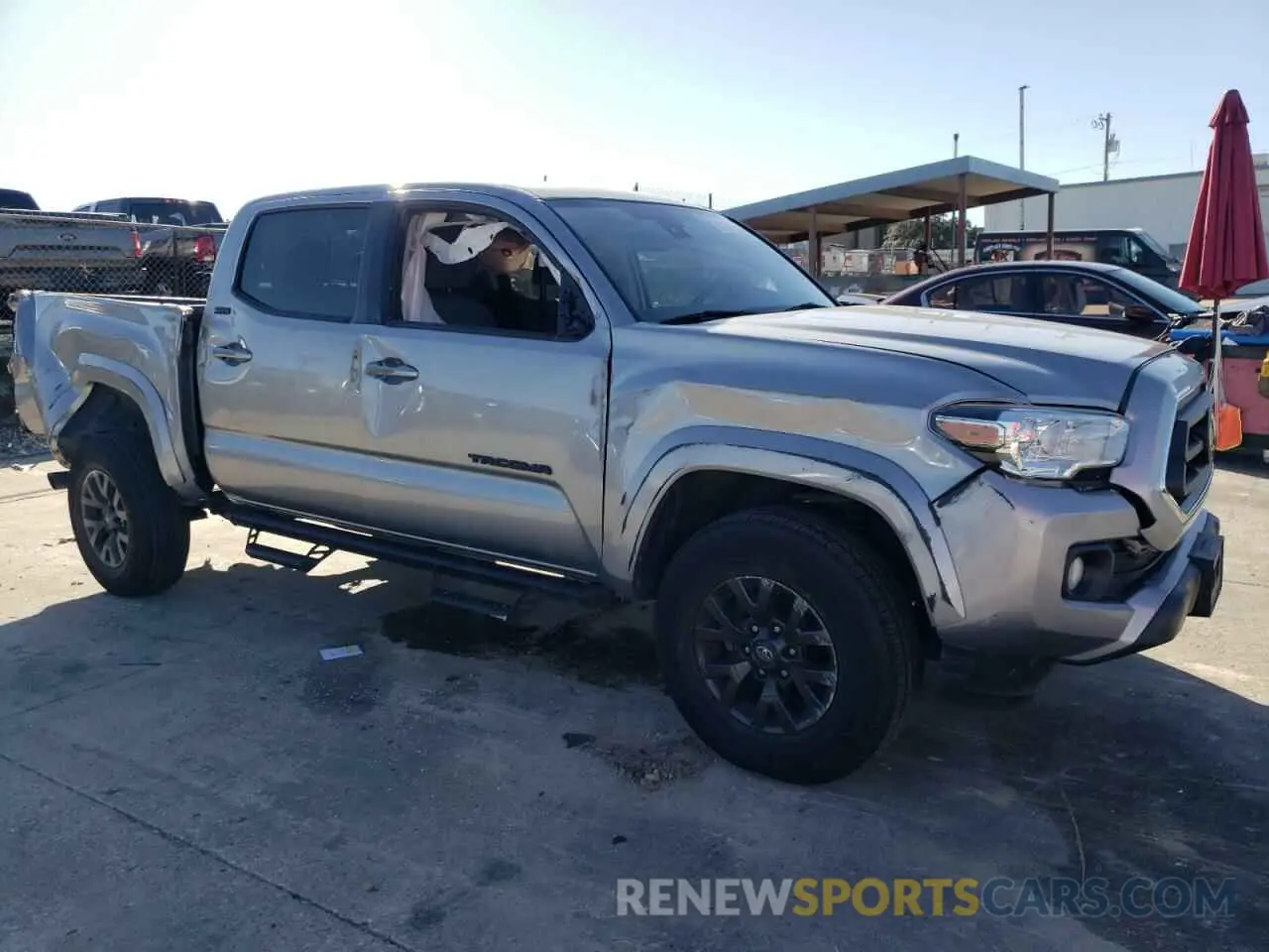 4 Photograph of a damaged car 3TMAZ5CN5MM149926 TOYOTA TACOMA 2021