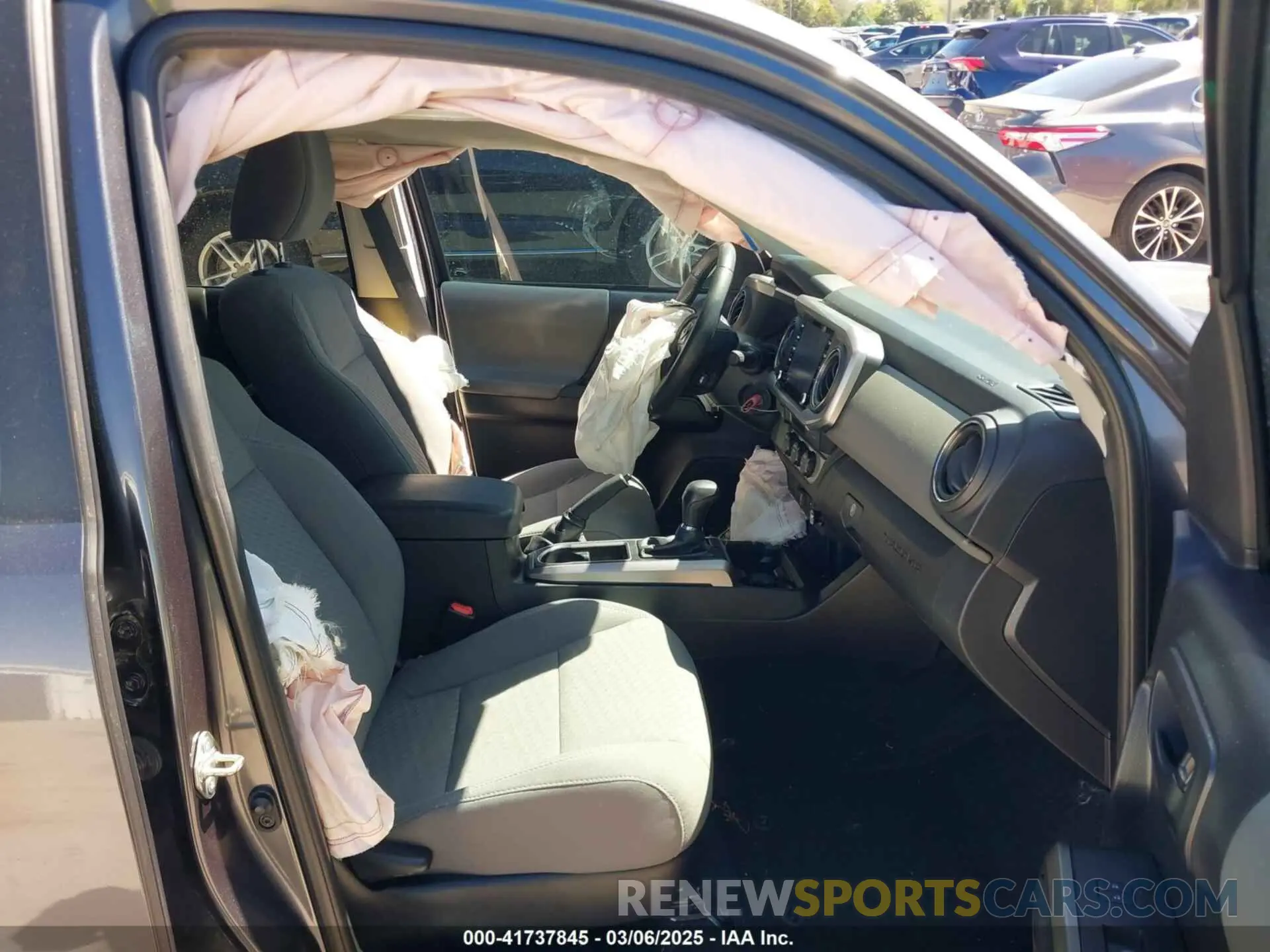 5 Photograph of a damaged car 3TMAZ5CN7MM142315 TOYOTA TACOMA 2021