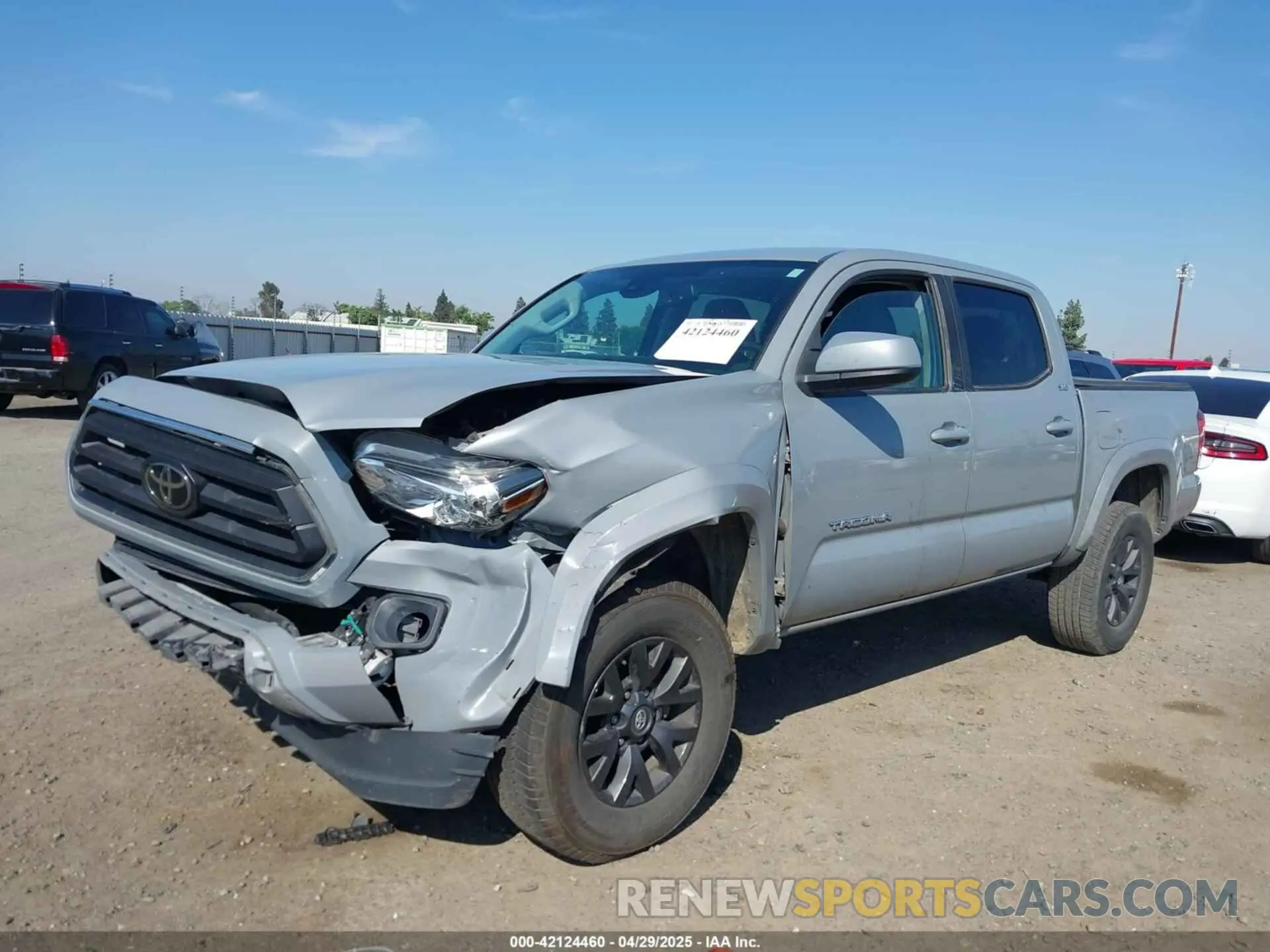 14 Photograph of a damaged car 3TMAZ5CN8MM143036 TOYOTA TACOMA 2021