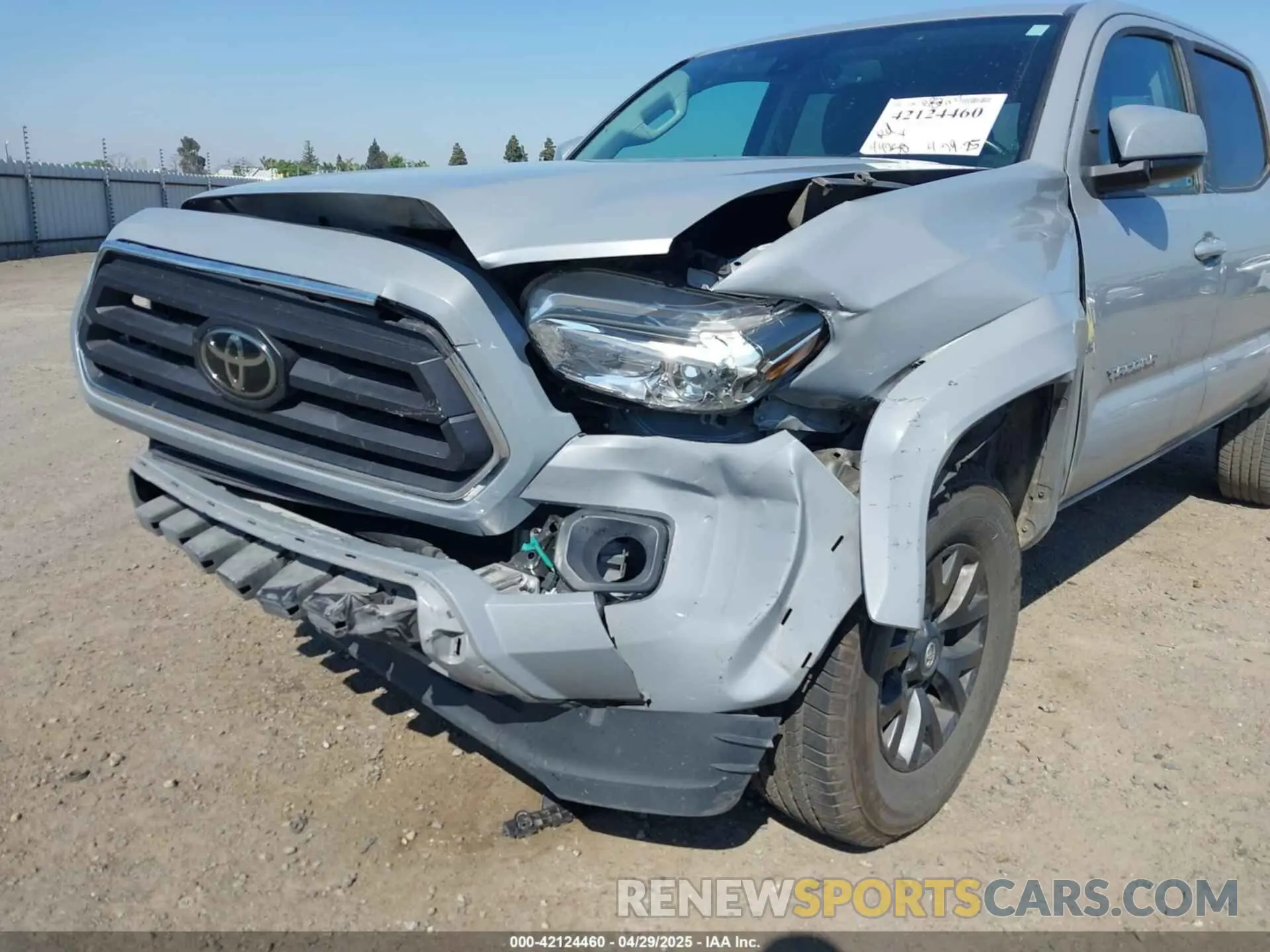 6 Photograph of a damaged car 3TMAZ5CN8MM143036 TOYOTA TACOMA 2021
