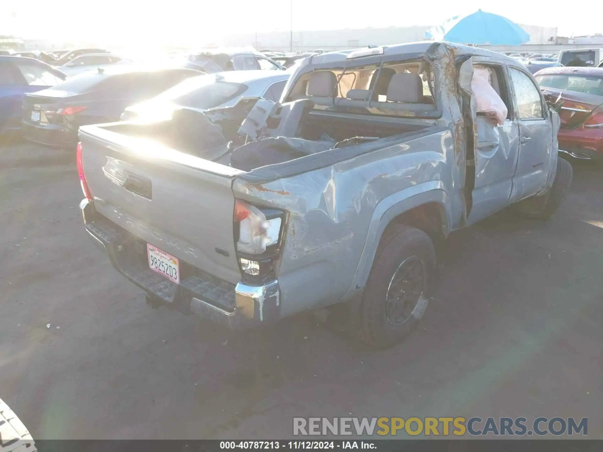 4 Фотография поврежденного автомобиля 3TMAZ5CN9MM148357 TOYOTA TACOMA 2021