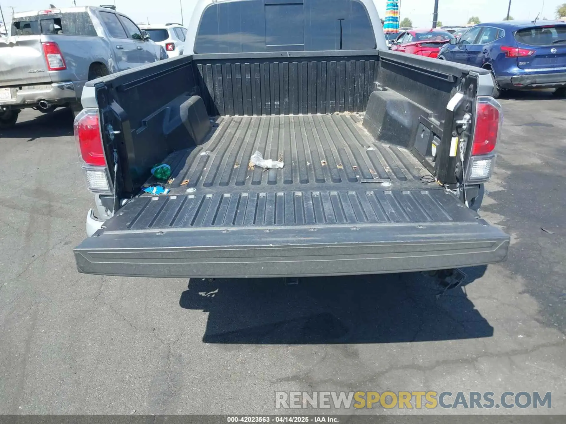 12 Фотография поврежденного автомобиля 3TMBZ5DN6MM031581 TOYOTA TACOMA 2021
