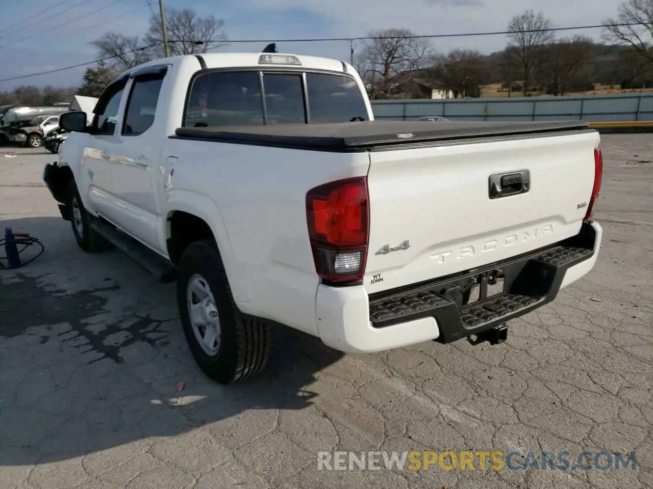 3 Photograph of a damaged car 3TMCZ5AN0MM386237 TOYOTA TACOMA 2021