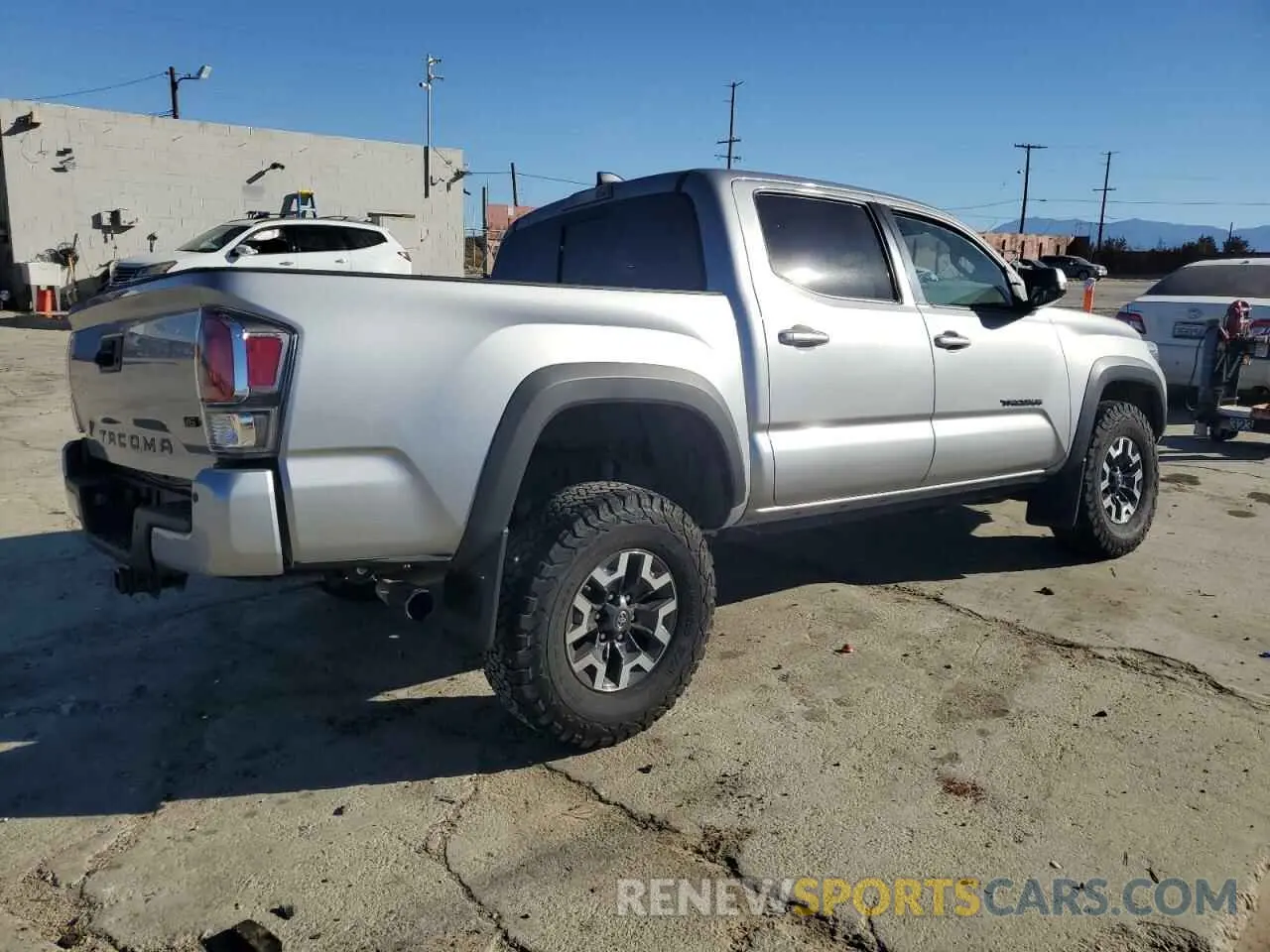 3 Photograph of a damaged car 3TMCZ5AN0MM389168 TOYOTA TACOMA 2021