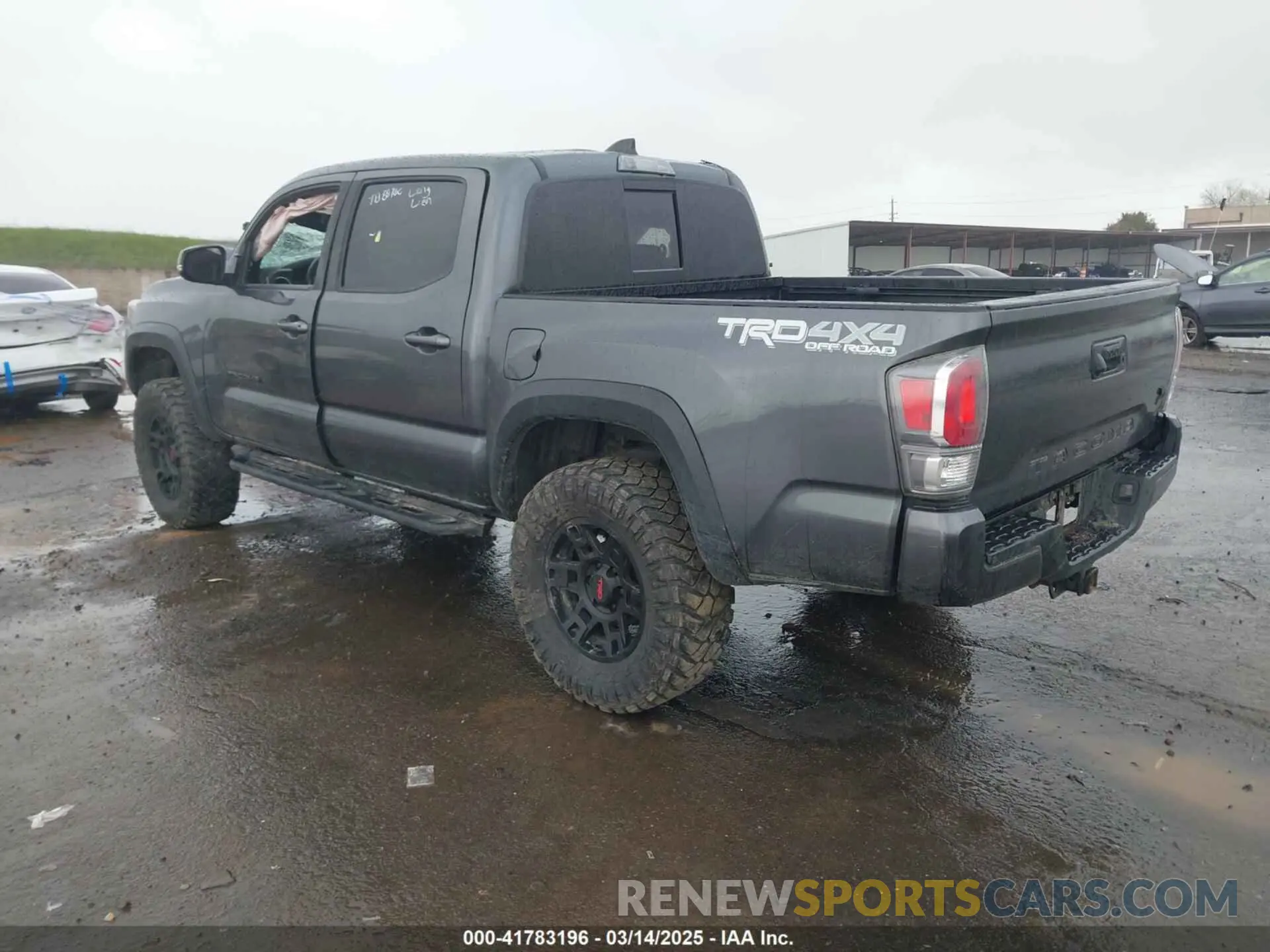 3 Photograph of a damaged car 3TMCZ5AN0MM403070 TOYOTA TACOMA 2021