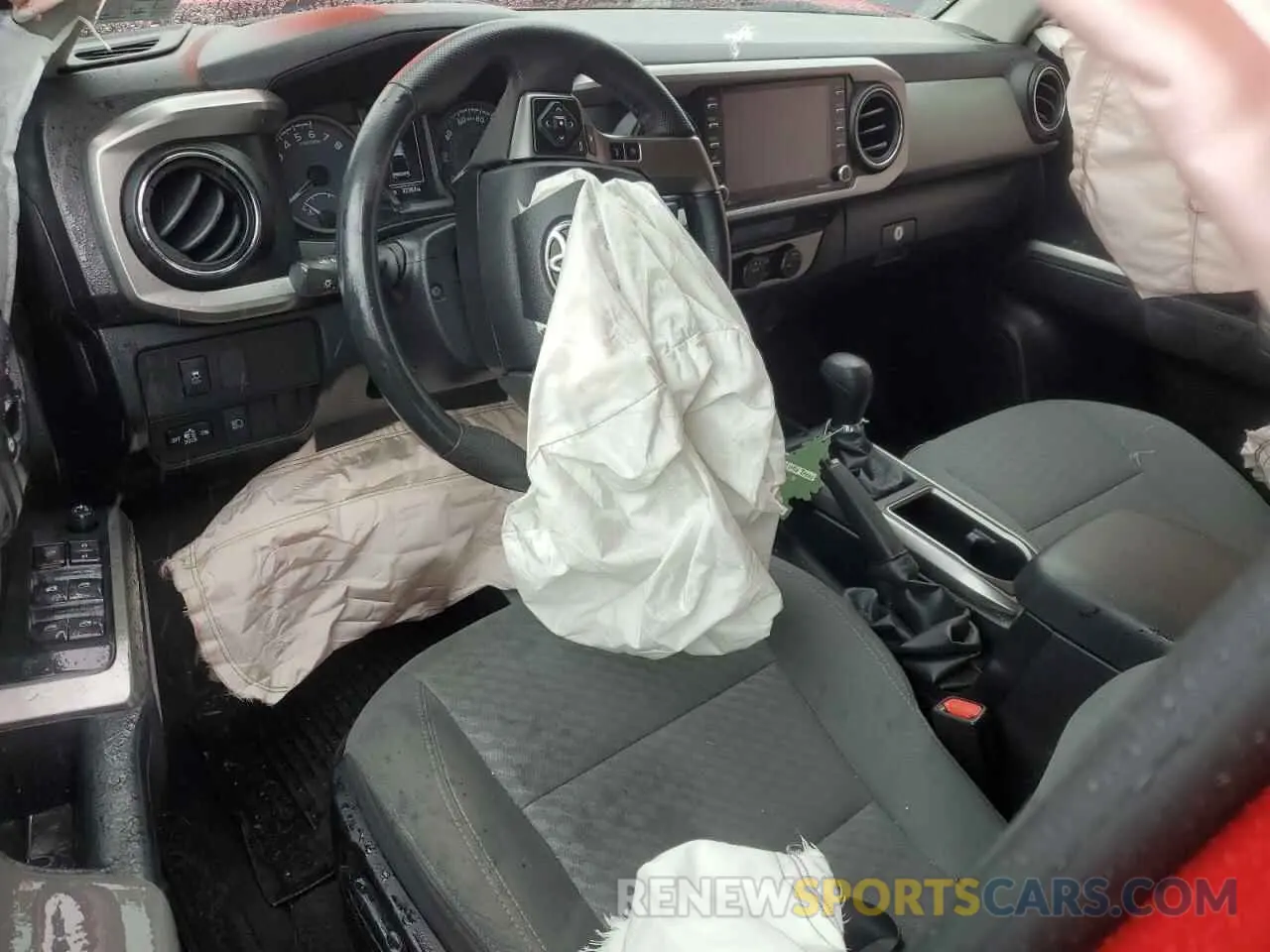 8 Photograph of a damaged car 3TMCZ5AN0MM404638 TOYOTA TACOMA 2021
