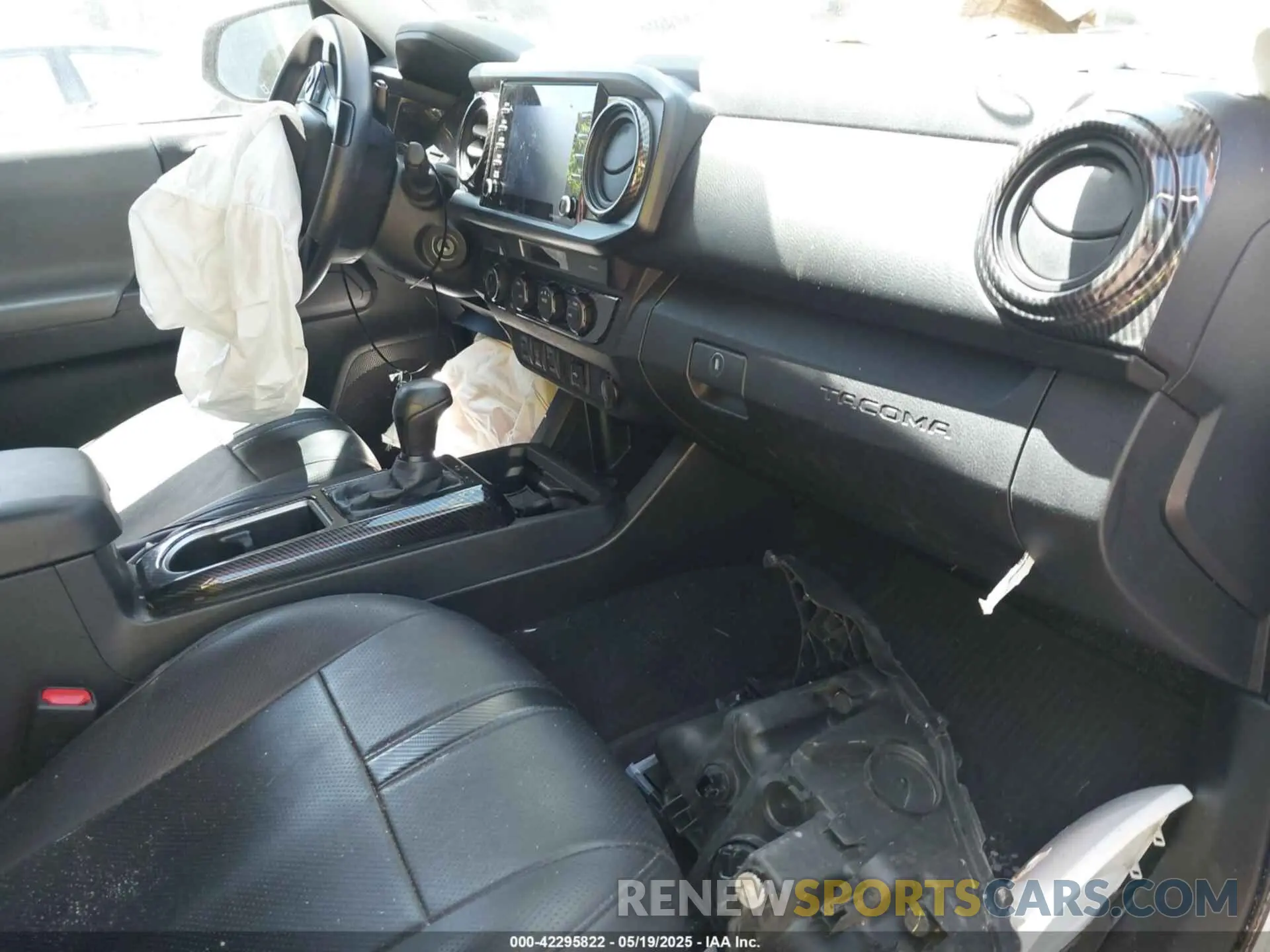 5 Photograph of a damaged car 3TMCZ5AN1MM388756 TOYOTA TACOMA 2021