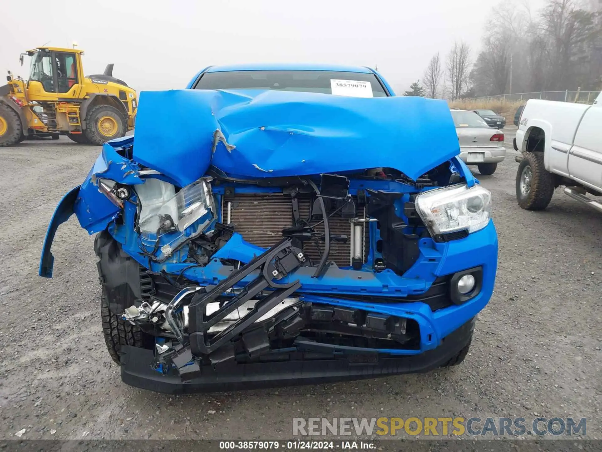 13 Photograph of a damaged car 3TMCZ5AN1MM398901 TOYOTA TACOMA 2021