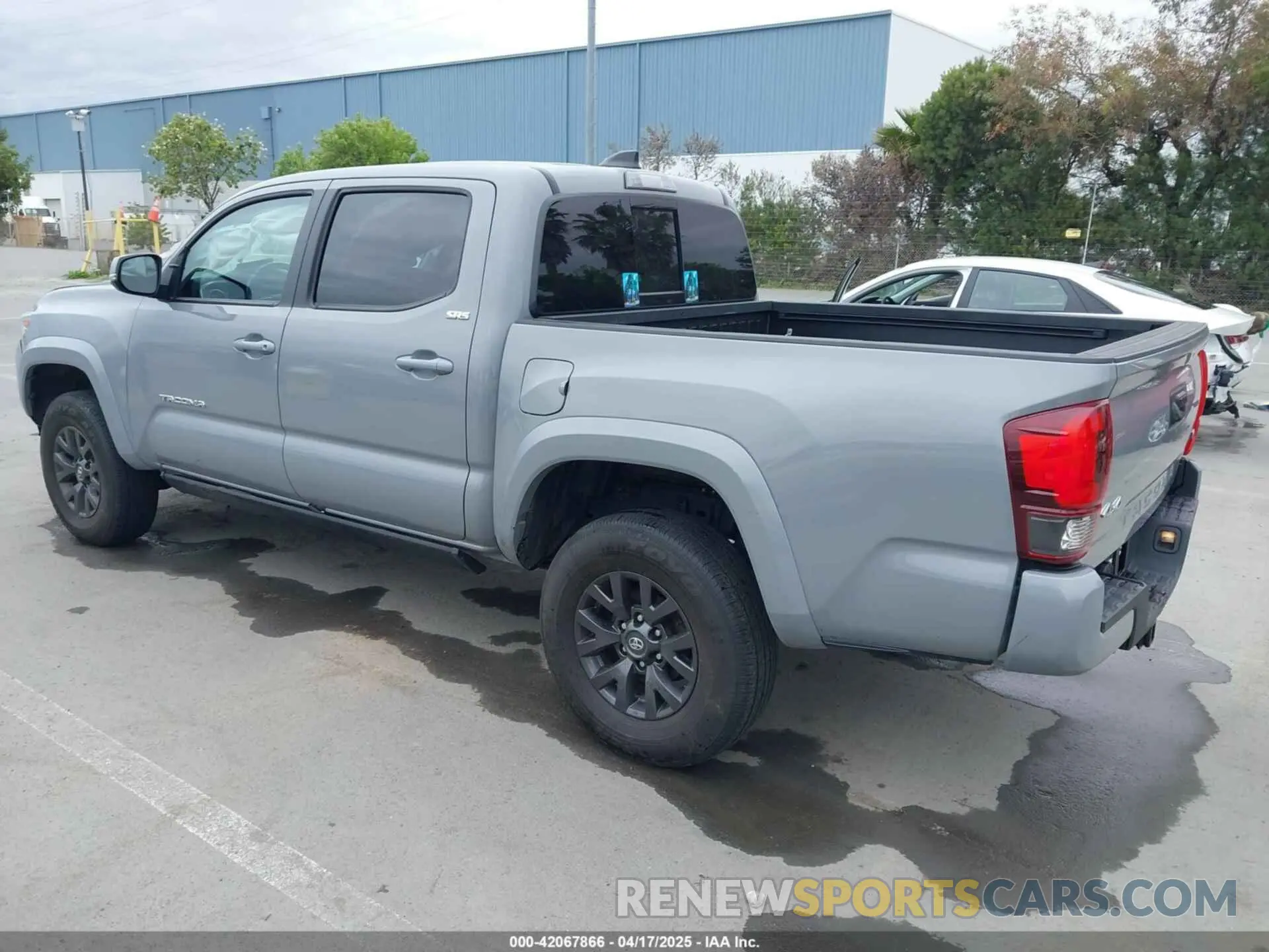 3 Фотография поврежденного автомобиля 3TMCZ5AN1MM422937 TOYOTA TACOMA 2021