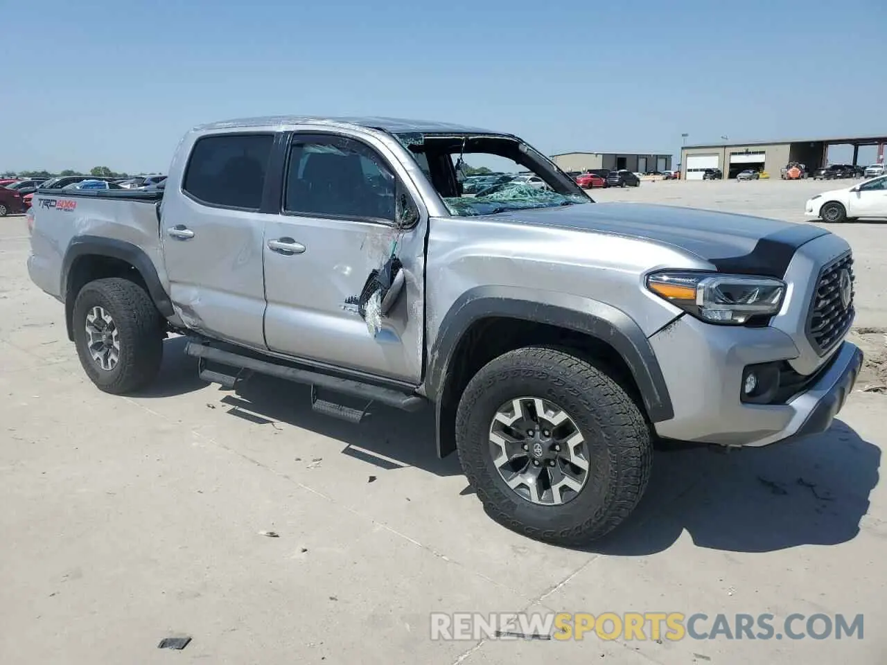 4 Photograph of a damaged car 3TMCZ5AN1MM440032 TOYOTA TACOMA 2021