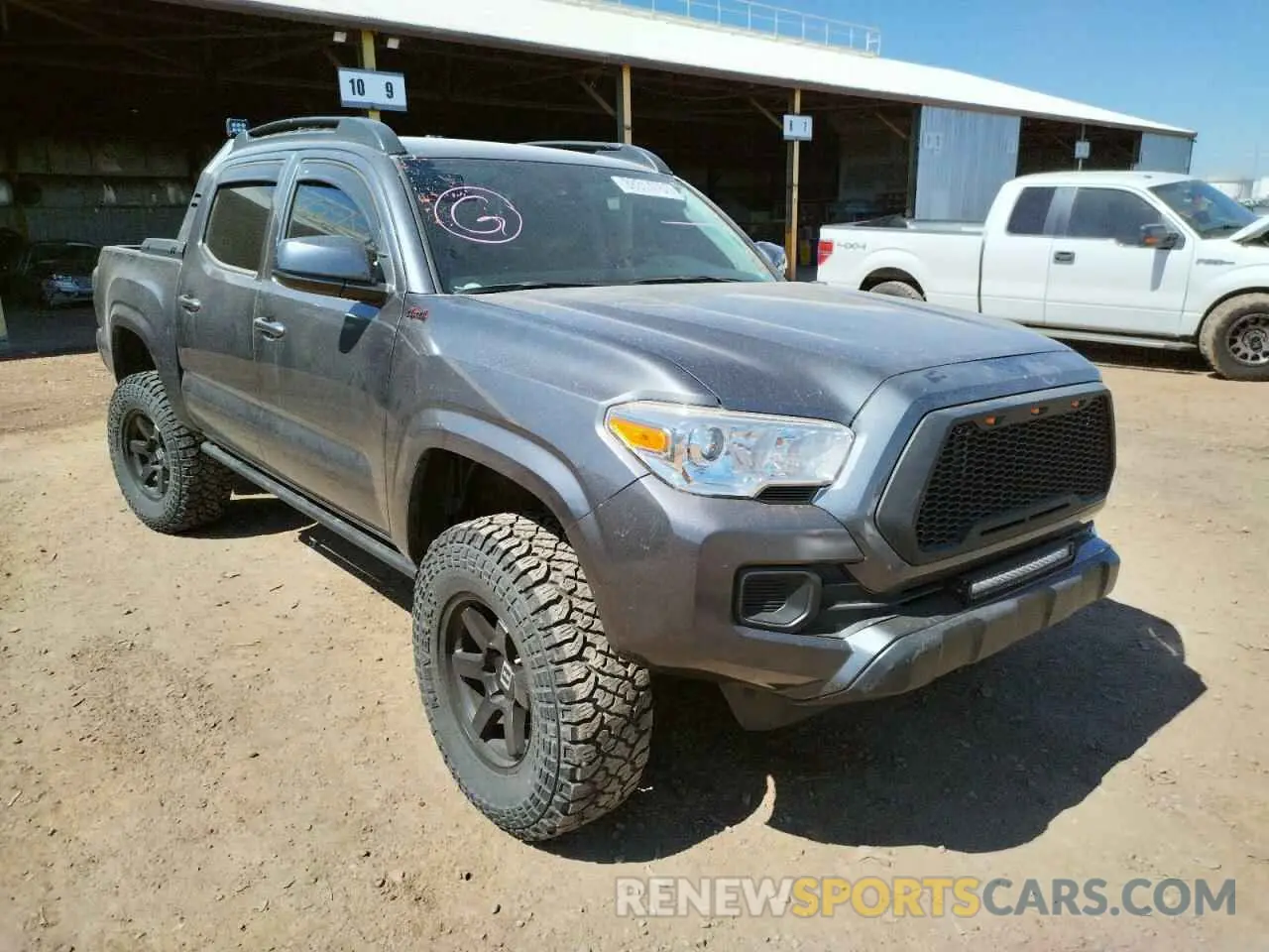1 Фотография поврежденного автомобиля 3TMCZ5AN2MM406262 TOYOTA TACOMA 2021