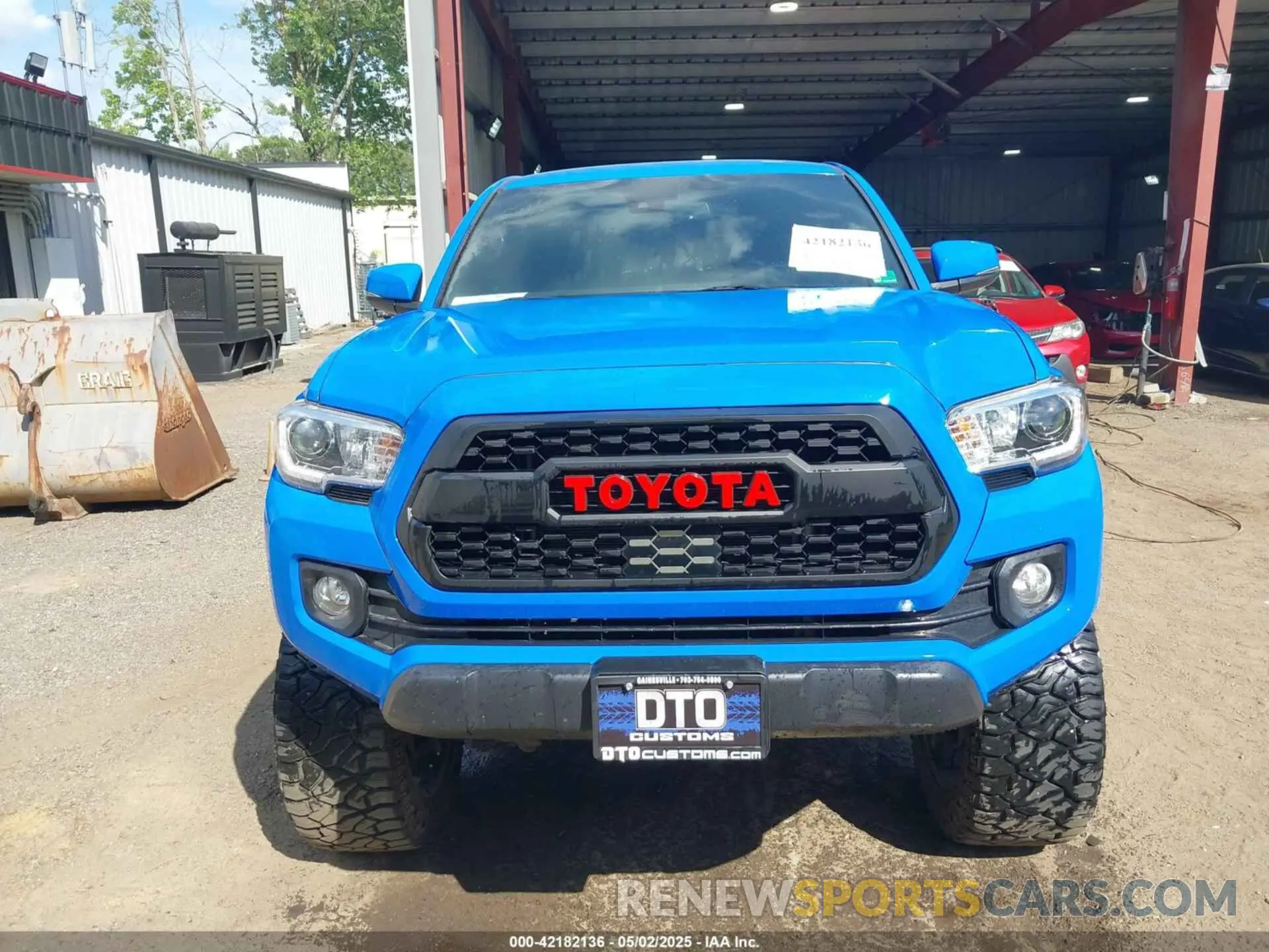 12 Фотография поврежденного автомобиля 3TMCZ5AN2MM425121 TOYOTA TACOMA 2021