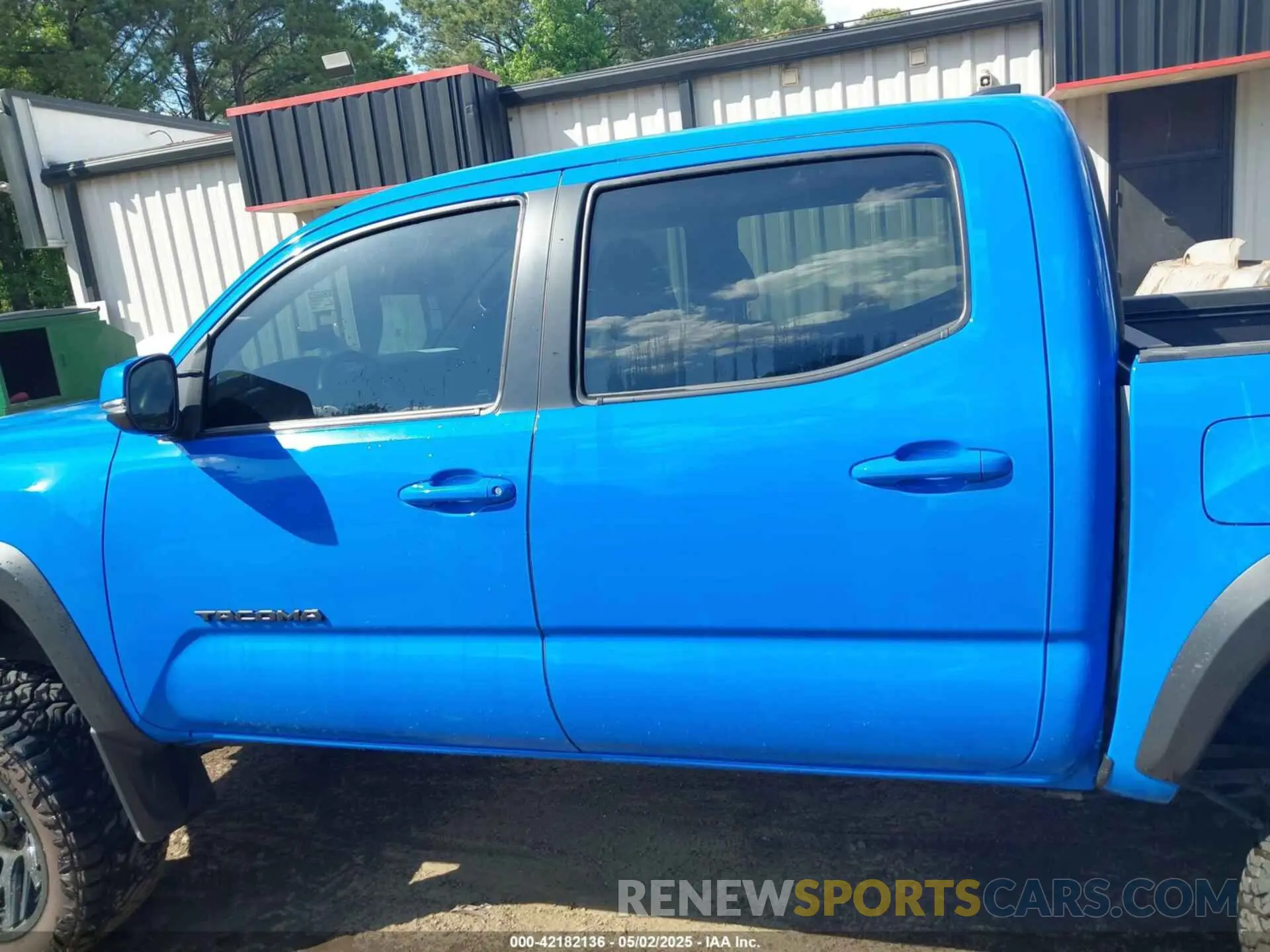 14 Фотография поврежденного автомобиля 3TMCZ5AN2MM425121 TOYOTA TACOMA 2021