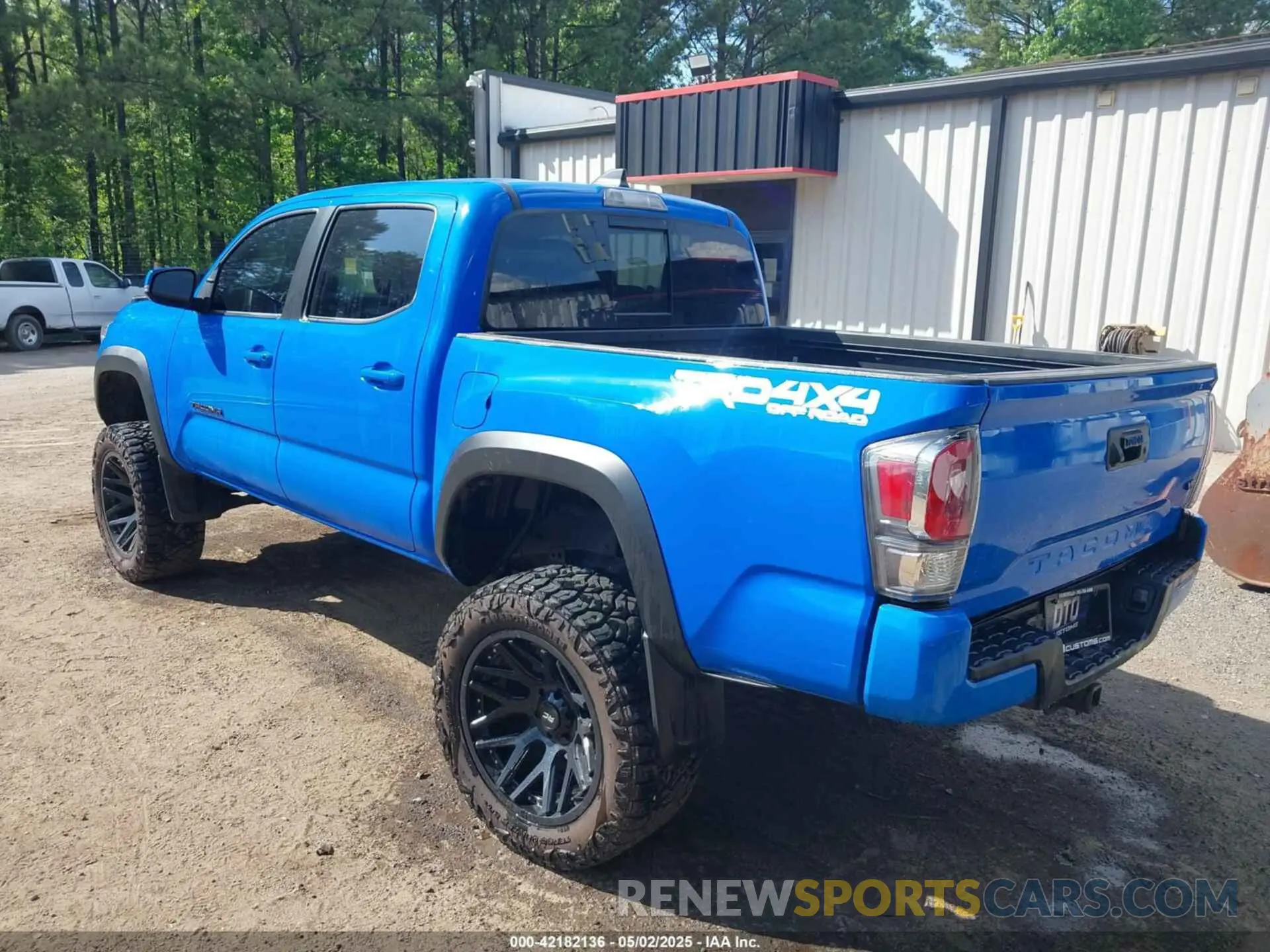3 Фотография поврежденного автомобиля 3TMCZ5AN2MM425121 TOYOTA TACOMA 2021