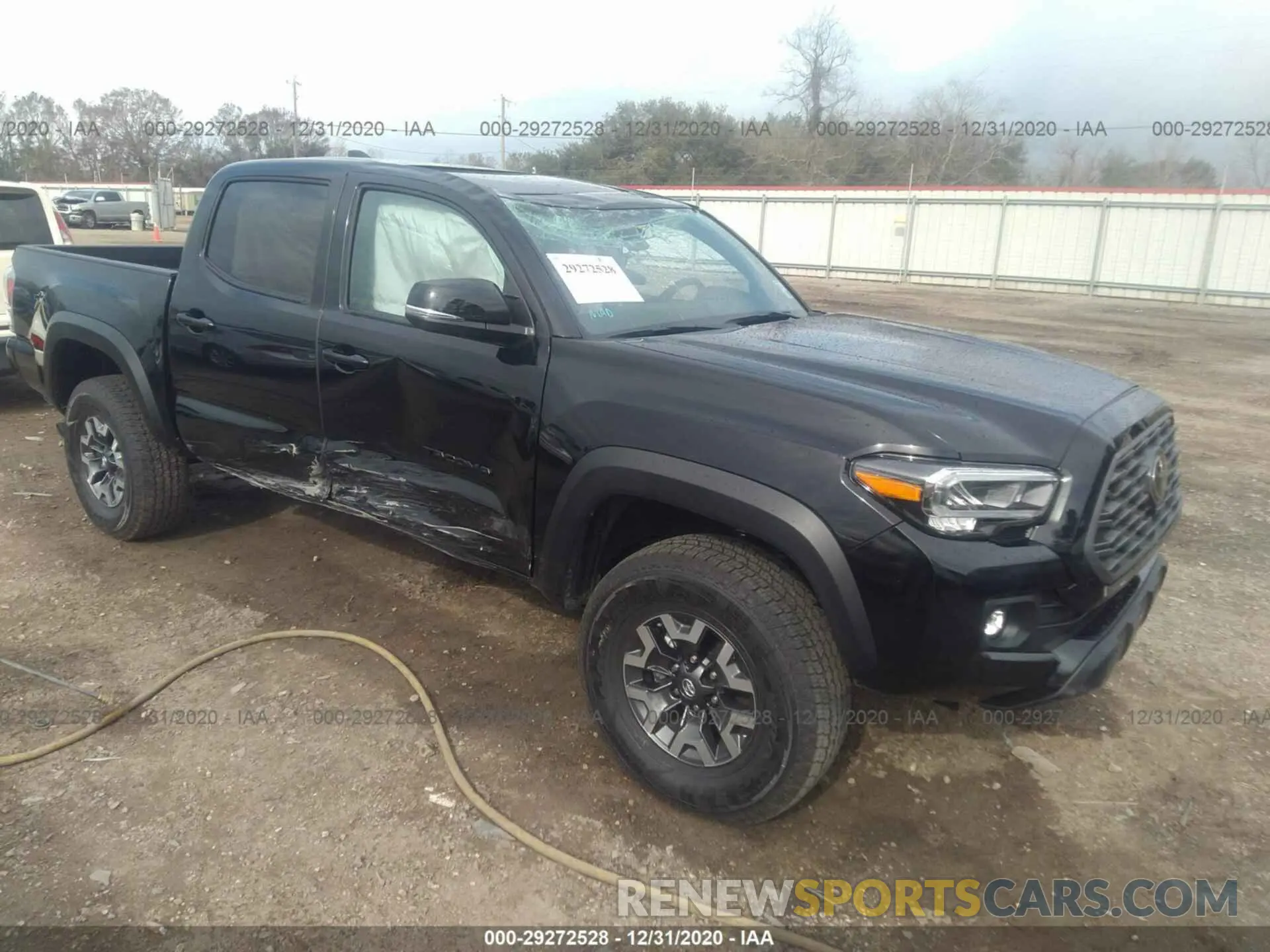 1 Photograph of a damaged car 3TMCZ5AN3MM381405 TOYOTA TACOMA 2021