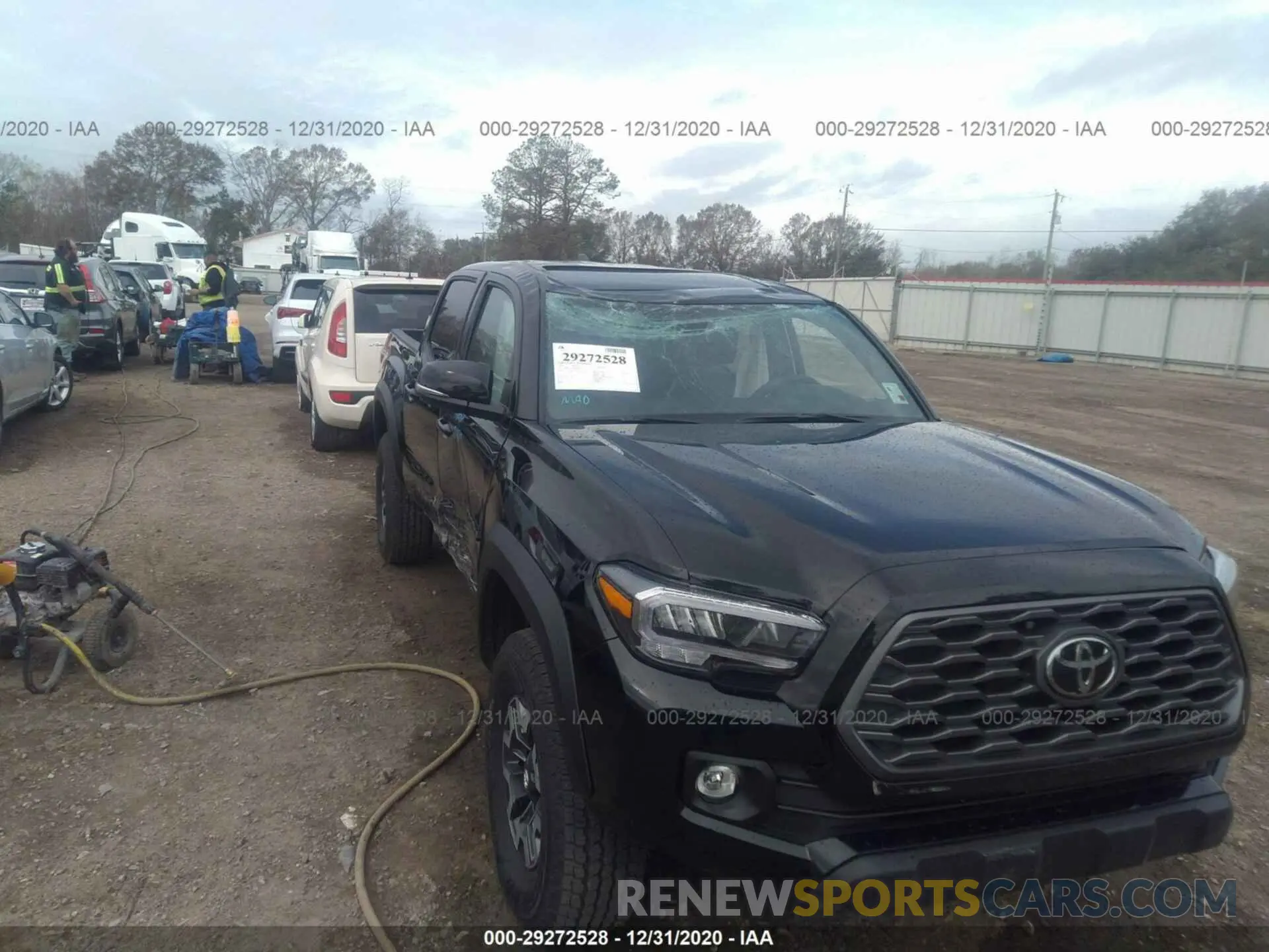 6 Photograph of a damaged car 3TMCZ5AN3MM381405 TOYOTA TACOMA 2021