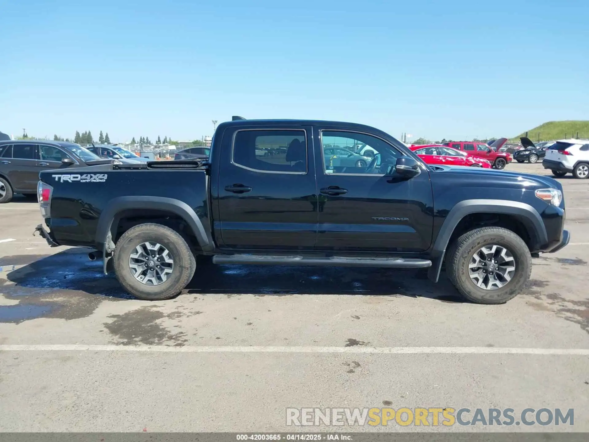 13 Фотография поврежденного автомобиля 3TMCZ5AN3MM421868 TOYOTA TACOMA 2021