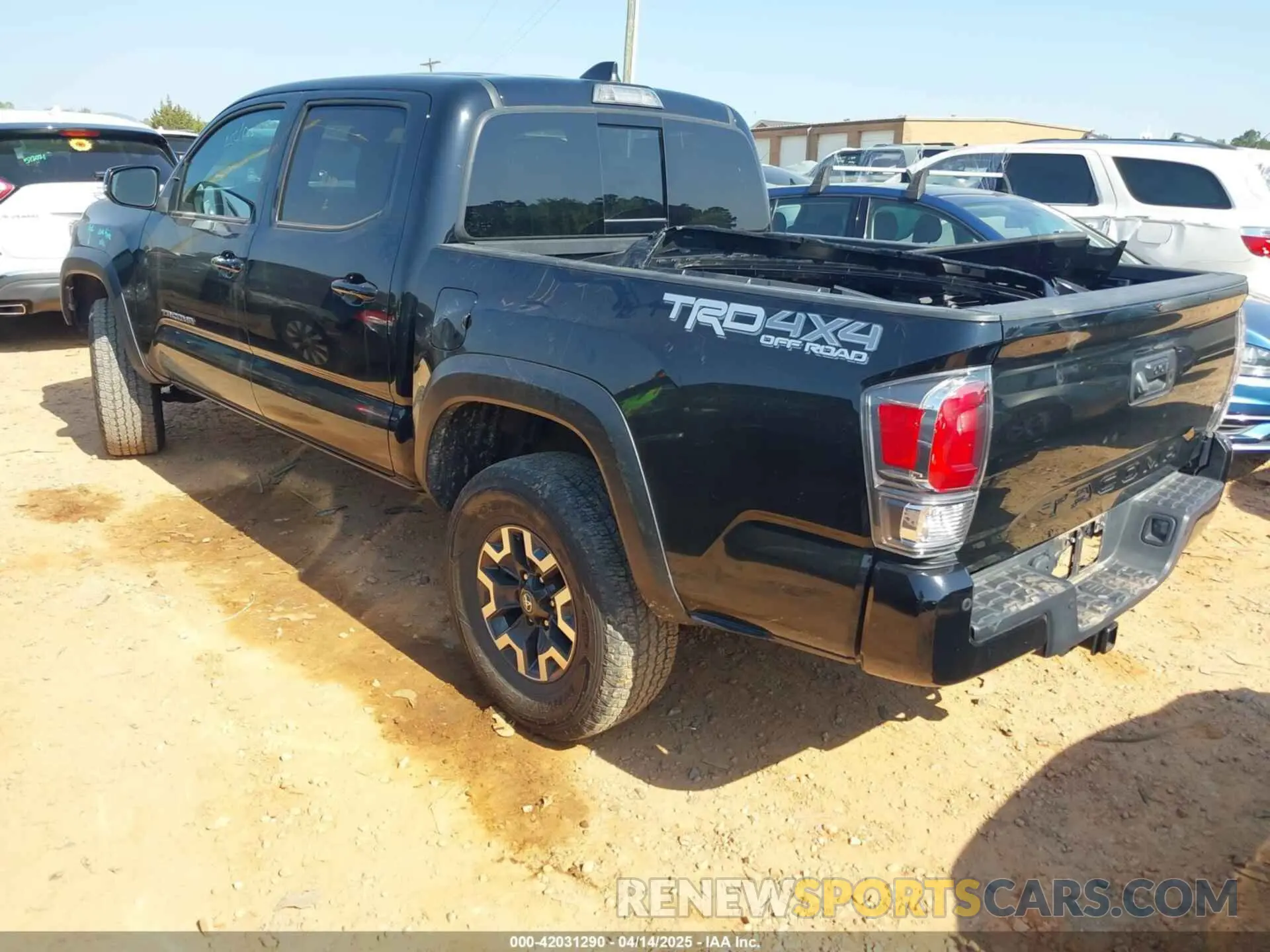 3 Фотография поврежденного автомобиля 3TMCZ5AN3MM423247 TOYOTA TACOMA 2021