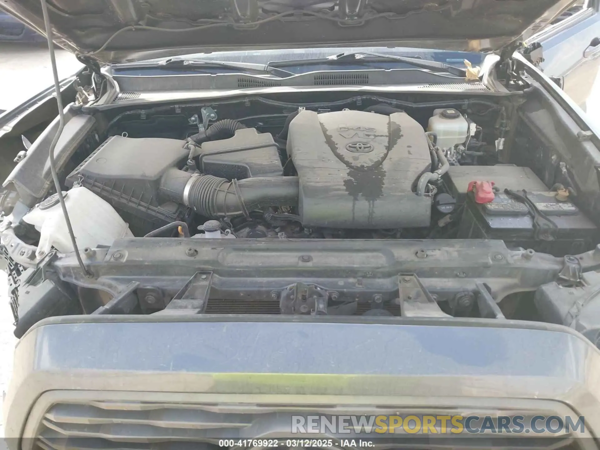 10 Photograph of a damaged car 3TMCZ5AN4MM387519 TOYOTA TACOMA 2021