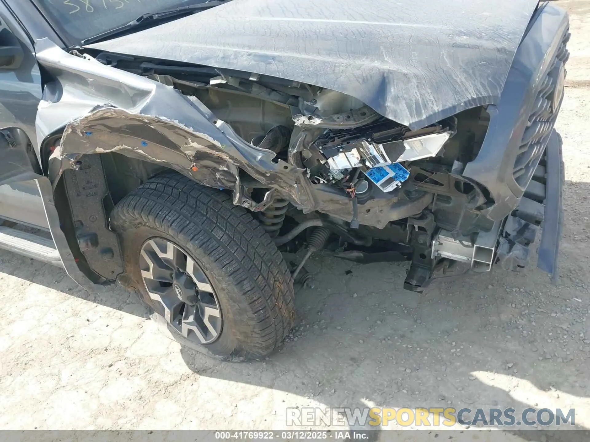 6 Photograph of a damaged car 3TMCZ5AN4MM387519 TOYOTA TACOMA 2021