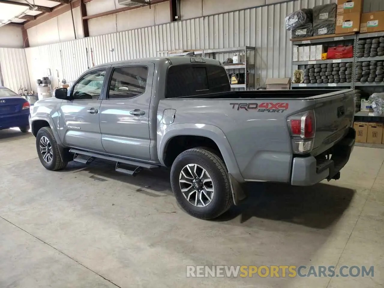 2 Photograph of a damaged car 3TMCZ5AN4MM399671 TOYOTA TACOMA 2021