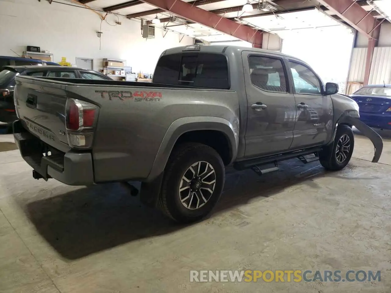 3 Photograph of a damaged car 3TMCZ5AN4MM399671 TOYOTA TACOMA 2021
