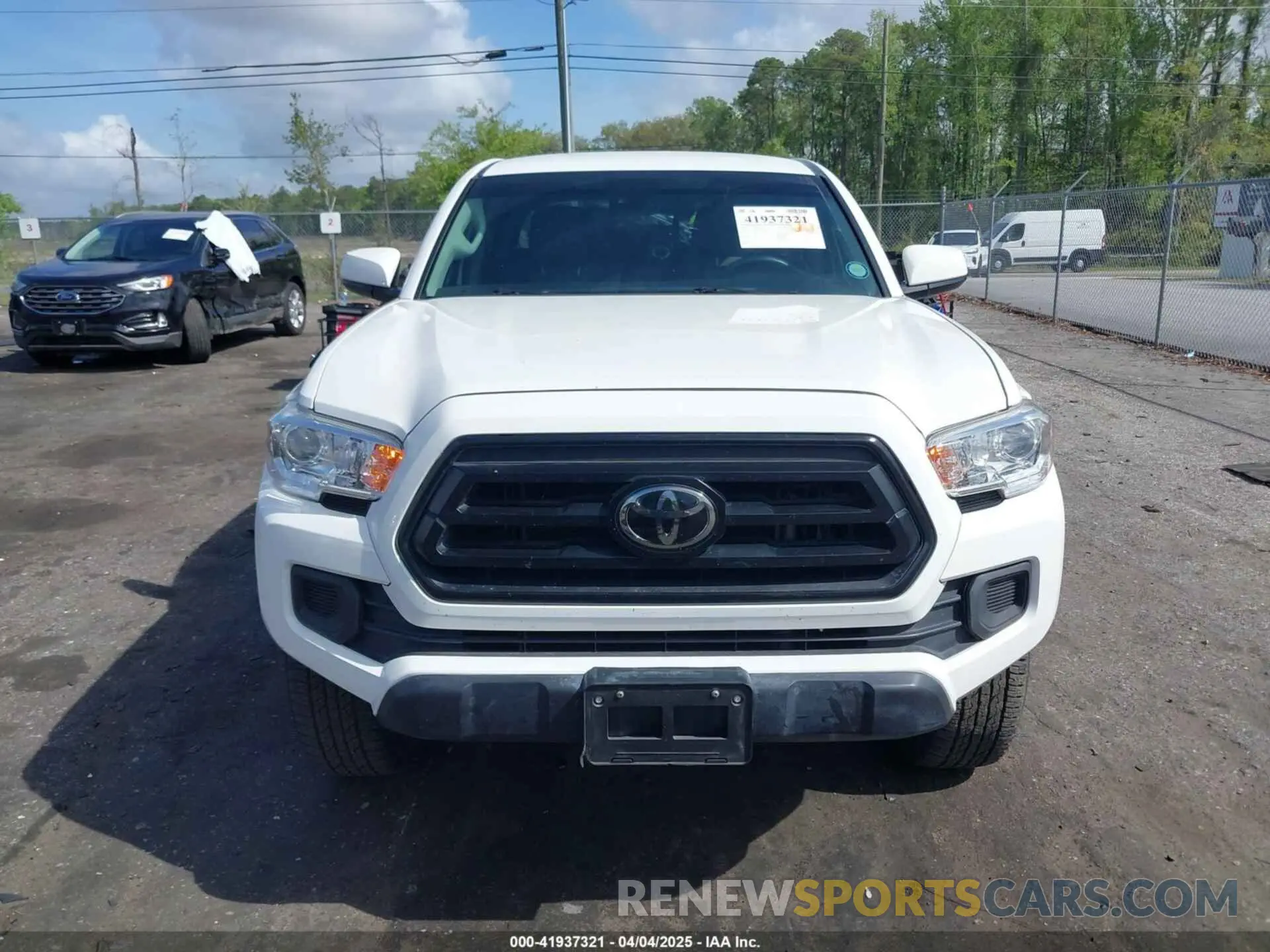 12 Фотография поврежденного автомобиля 3TMCZ5AN4MM418705 TOYOTA TACOMA 2021