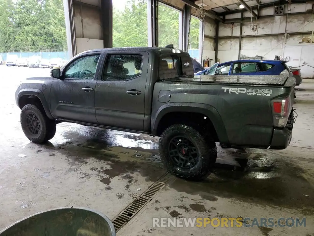 2 Фотография поврежденного автомобиля 3TMCZ5AN4MM421605 TOYOTA TACOMA 2021