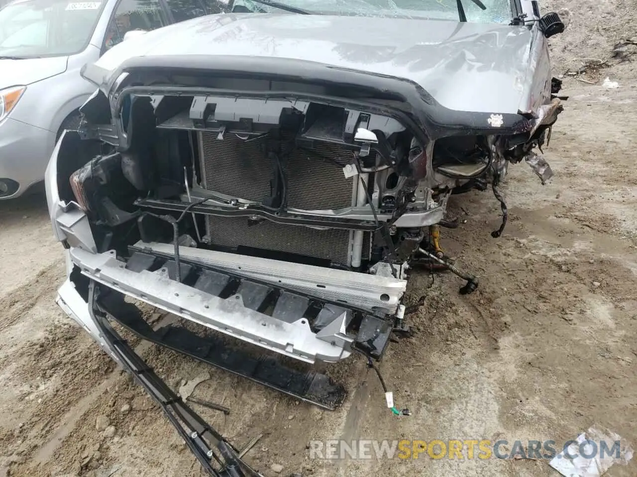 9 Photograph of a damaged car 3TMCZ5AN5MM387366 TOYOTA TACOMA 2021