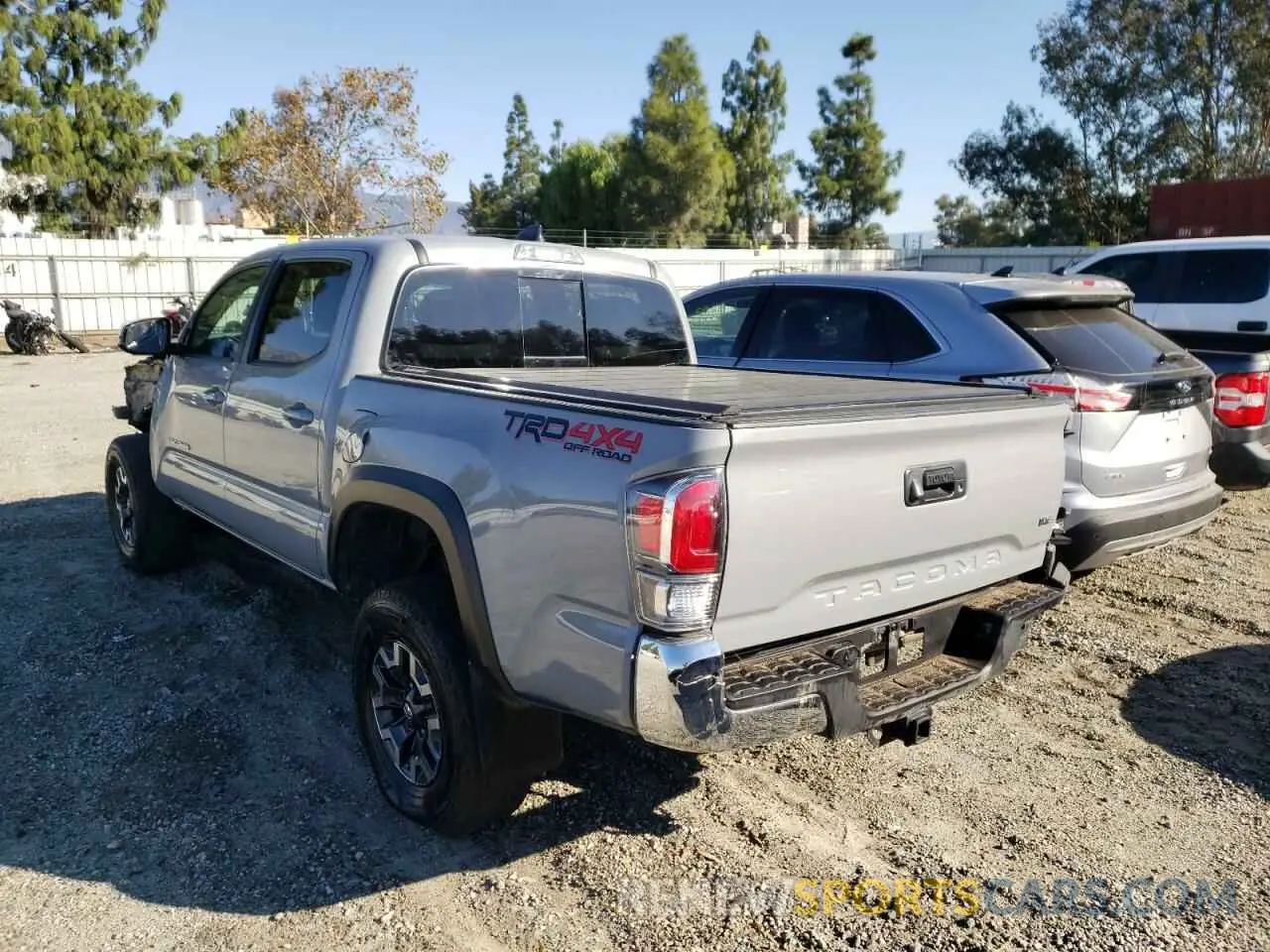3 Photograph of a damaged car 3TMCZ5AN5MM406482 TOYOTA TACOMA 2021