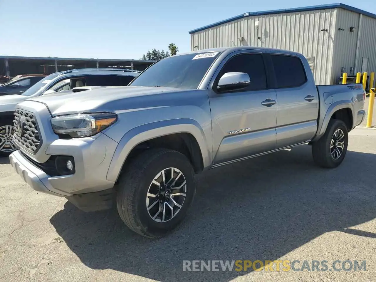 1 Фотография поврежденного автомобиля 3TMCZ5AN5MM412301 TOYOTA TACOMA 2021