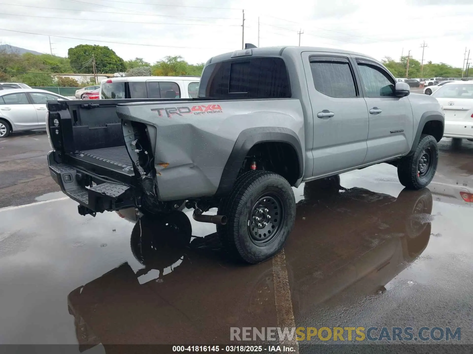 4 Photograph of a damaged car 3TMCZ5AN5MM416056 TOYOTA TACOMA 2021