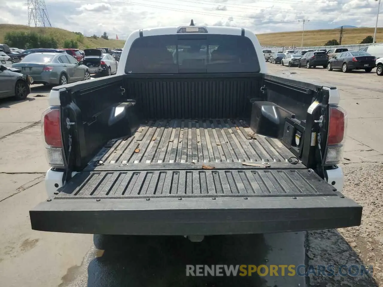 6 Photograph of a damaged car 3TMCZ5AN5MM419927 TOYOTA TACOMA 2021
