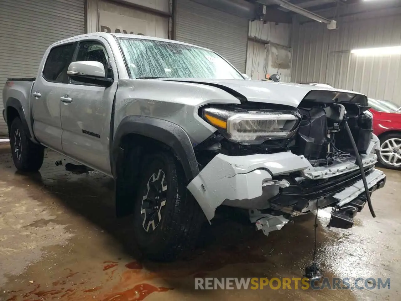 4 Photograph of a damaged car 3TMCZ5AN6MM380426 TOYOTA TACOMA 2021