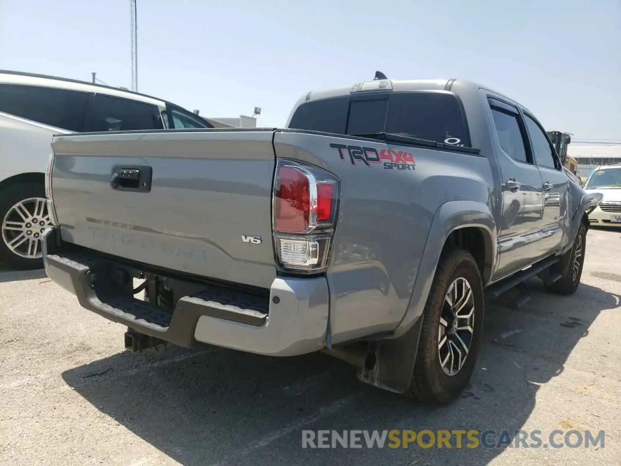 4 Фотография поврежденного автомобиля 3TMCZ5AN6MM407074 TOYOTA TACOMA 2021