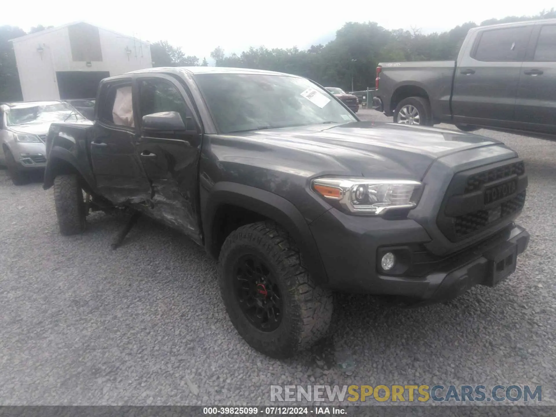 1 Photograph of a damaged car 3TMCZ5AN6MM437370 TOYOTA TACOMA 2021