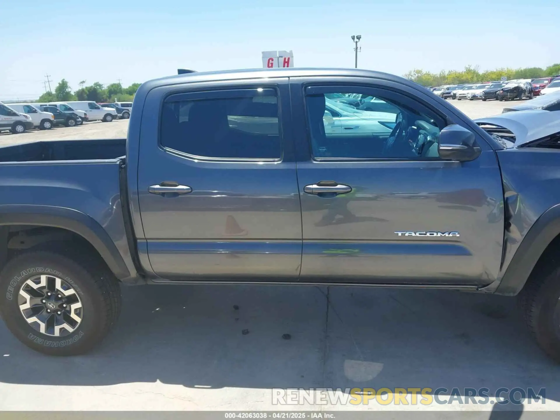 13 Фотография поврежденного автомобиля 3TMCZ5AN7MM399387 TOYOTA TACOMA 2021