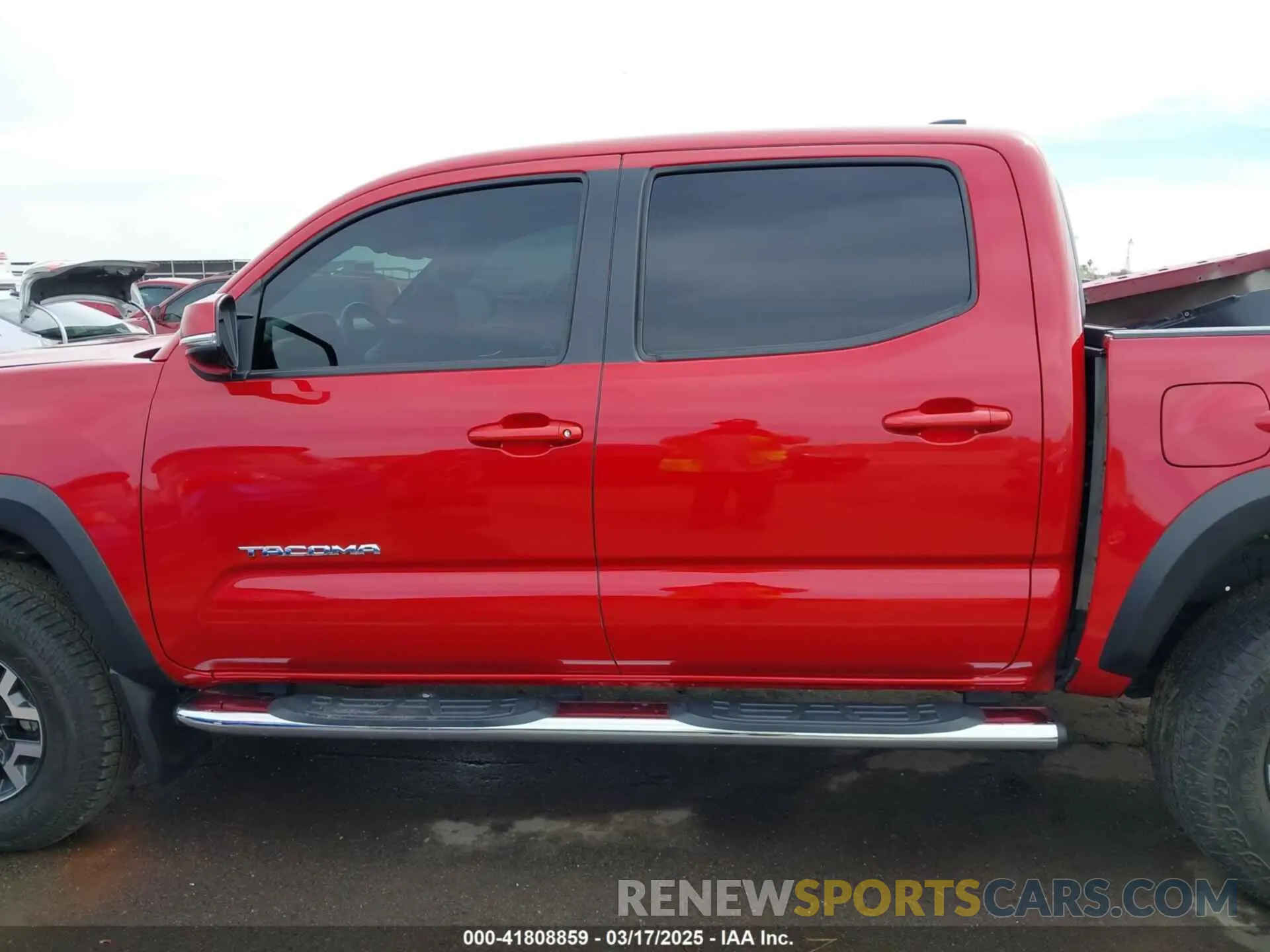 14 Photograph of a damaged car 3TMCZ5AN7MM433098 TOYOTA TACOMA 2021