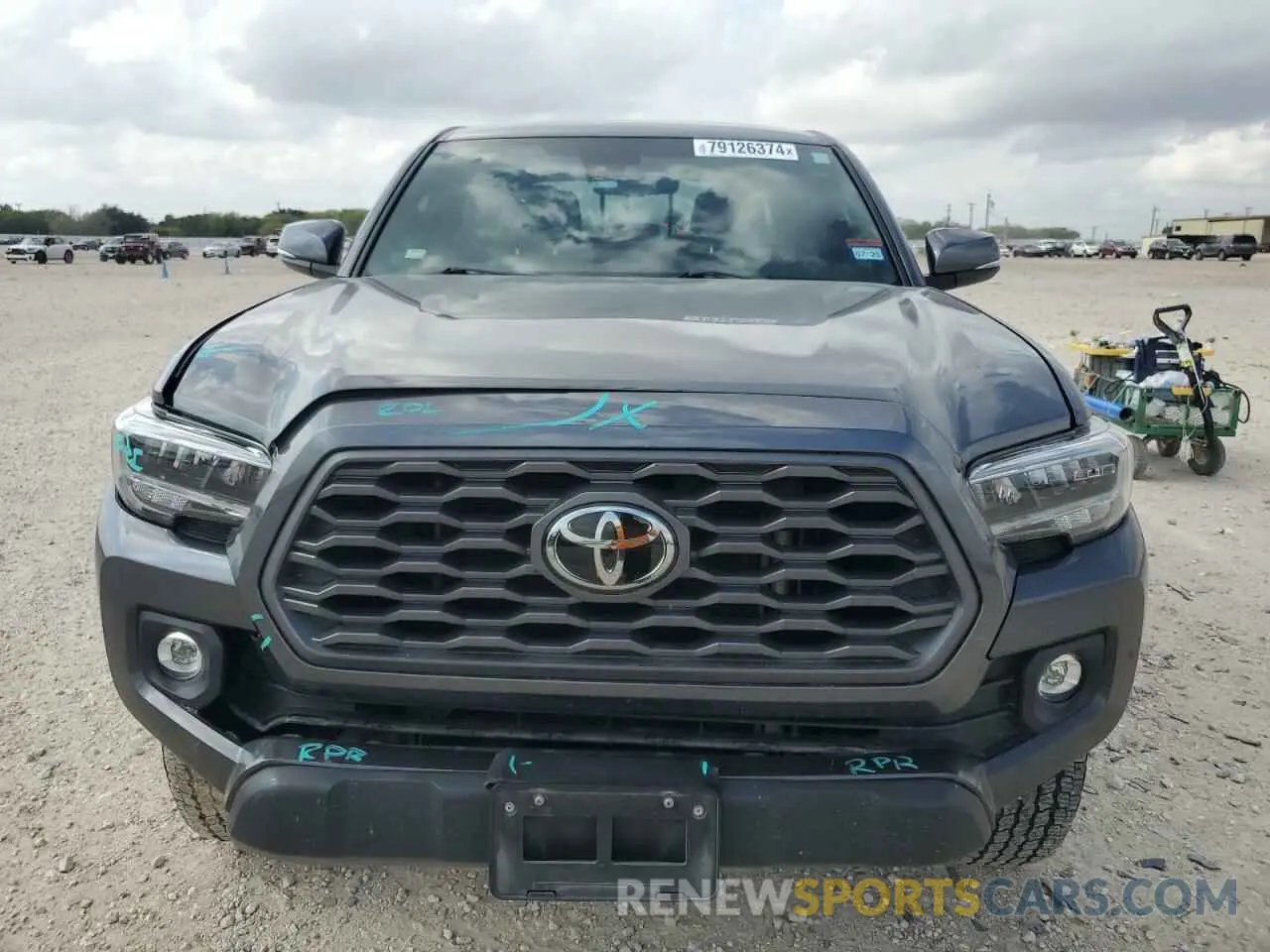 5 Photograph of a damaged car 3TMCZ5AN8MM440755 TOYOTA TACOMA 2021