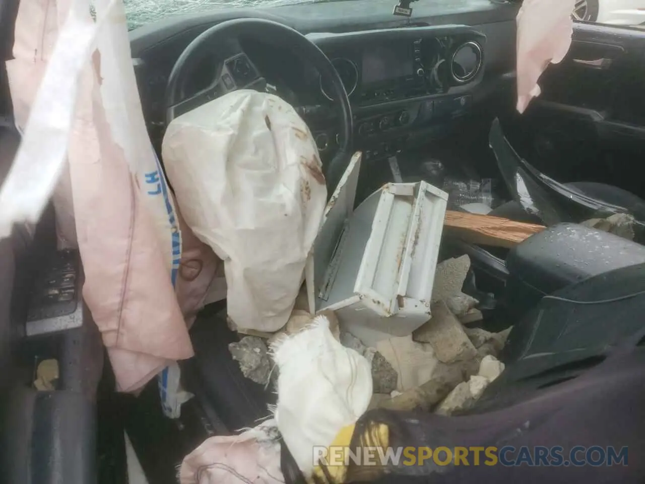 8 Photograph of a damaged car 3TMCZ5AN9MM420434 TOYOTA TACOMA 2021