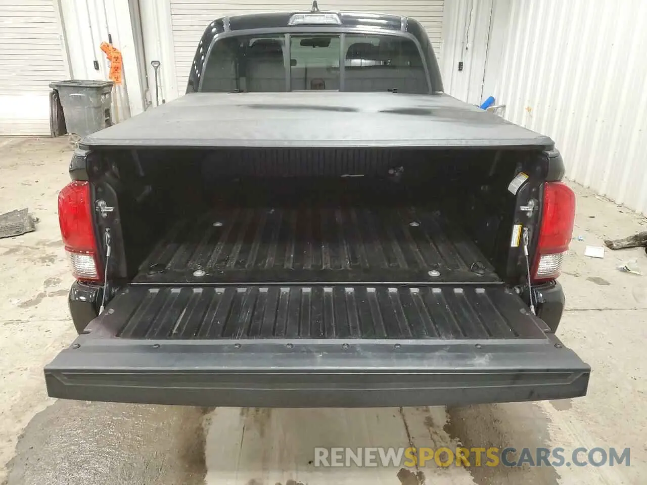 6 Фотография поврежденного автомобиля 3TMCZ5AN9MM435385 TOYOTA TACOMA 2021