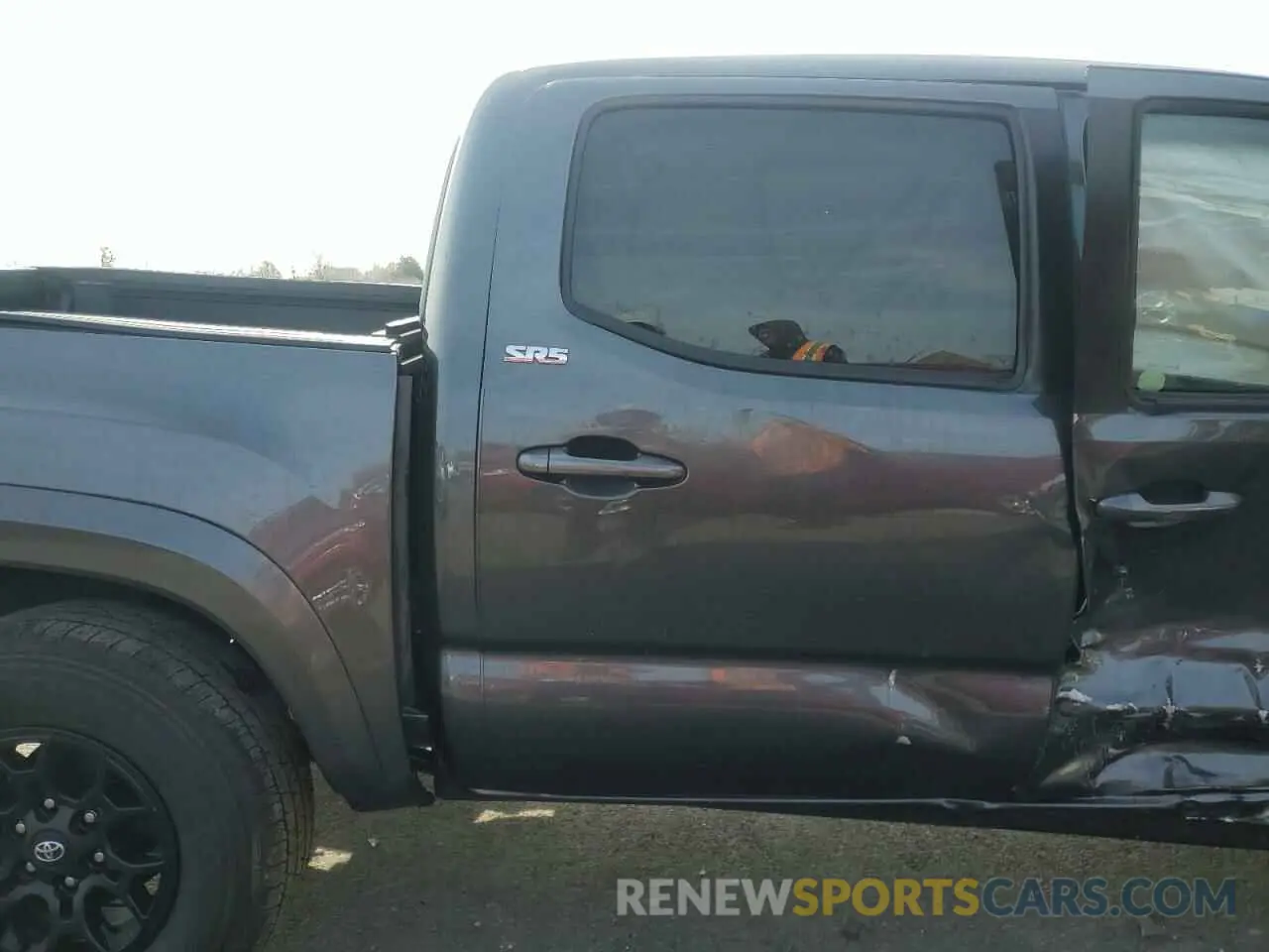 11 Photograph of a damaged car 3TMCZ5ANXMM442877 TOYOTA TACOMA 2021