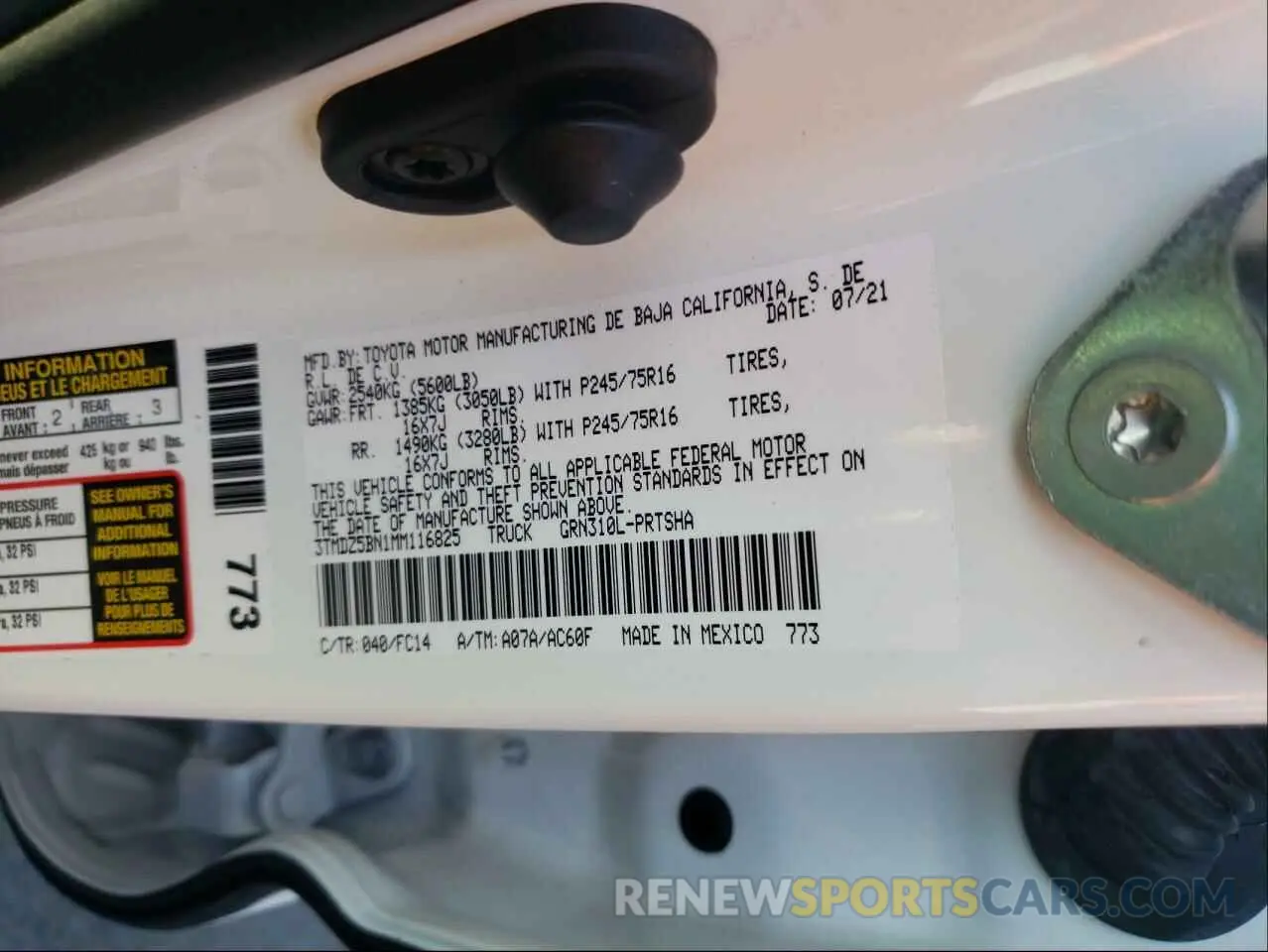 10 Photograph of a damaged car 3TMDZ5BN1MM116825 TOYOTA TACOMA 2021