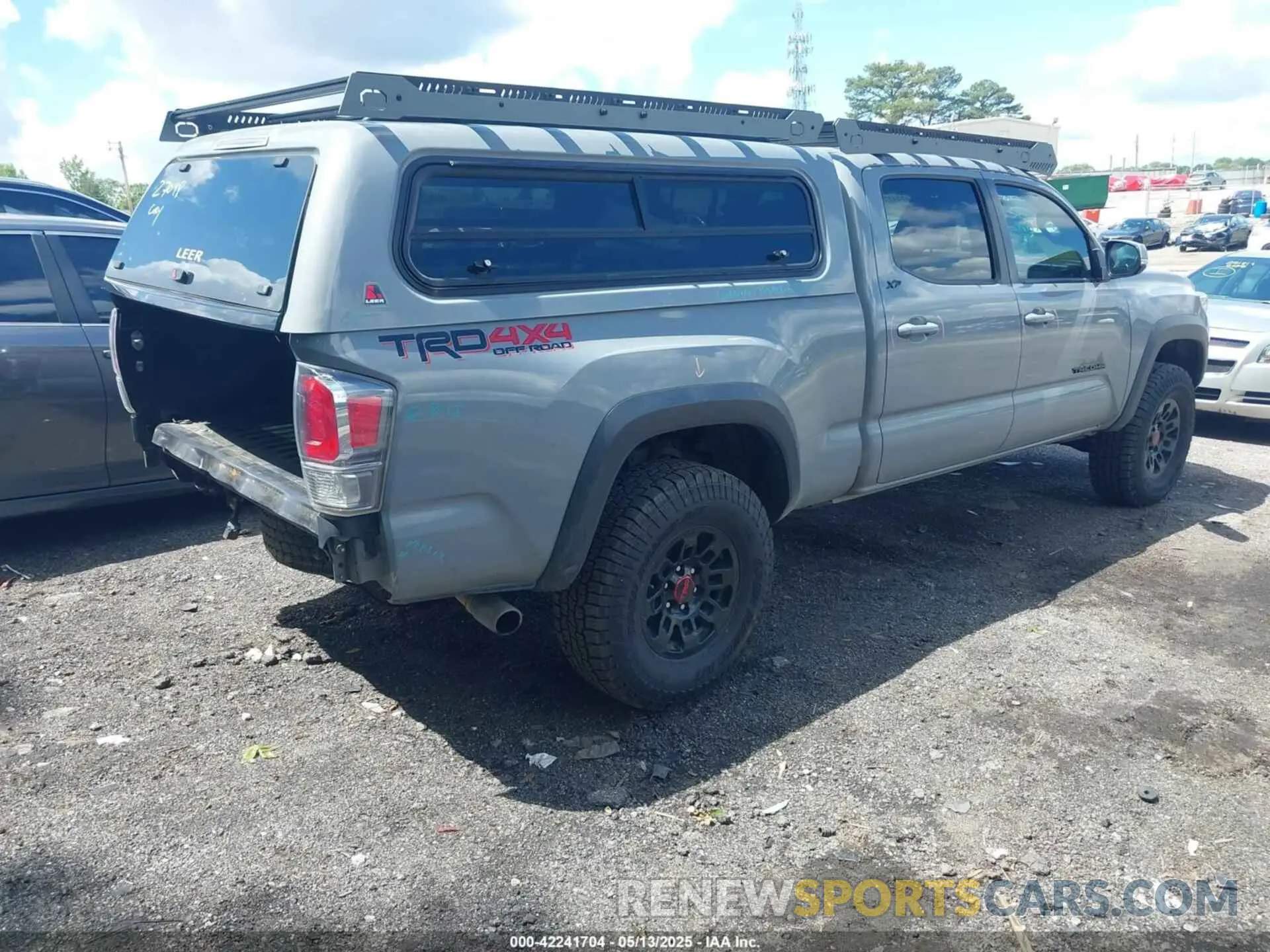 4 Photograph of a damaged car 3TMDZ5BN3MM112338 TOYOTA TACOMA 2021