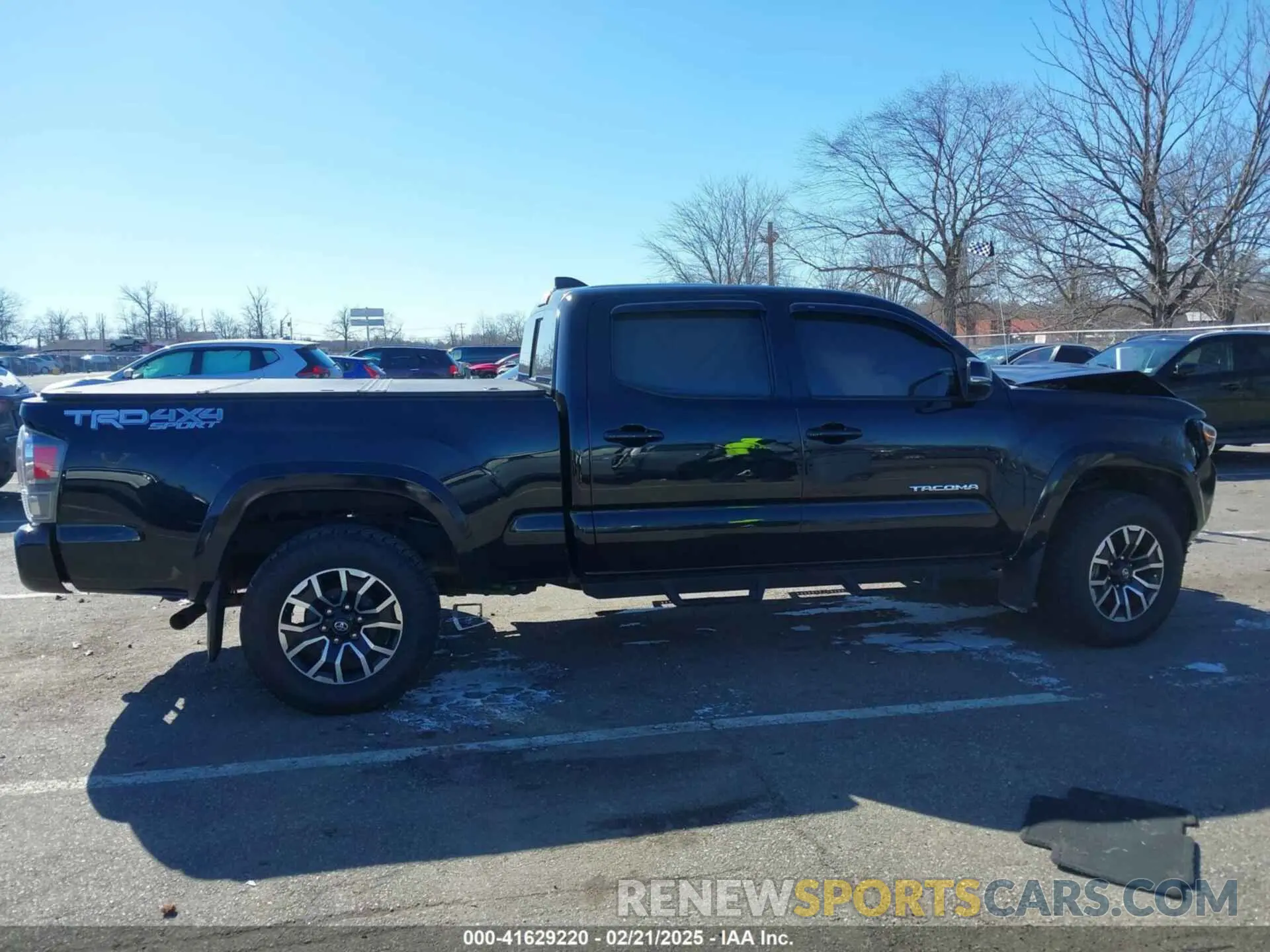 14 Photograph of a damaged car 3TMDZ5BN4MM117564 TOYOTA TACOMA 2021