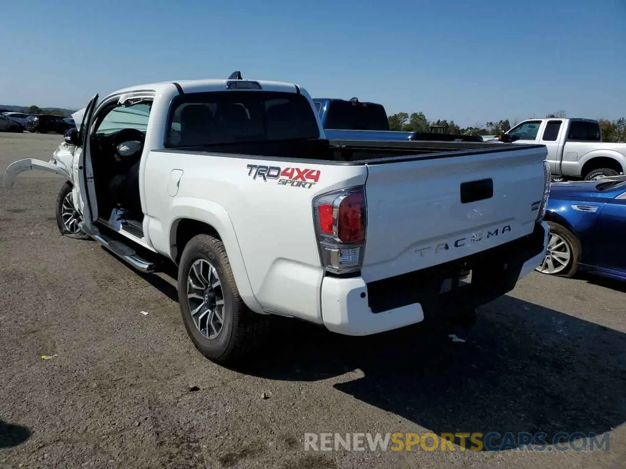 3 Photograph of a damaged car 3TMDZ5BN4MM119640 TOYOTA TACOMA 2021